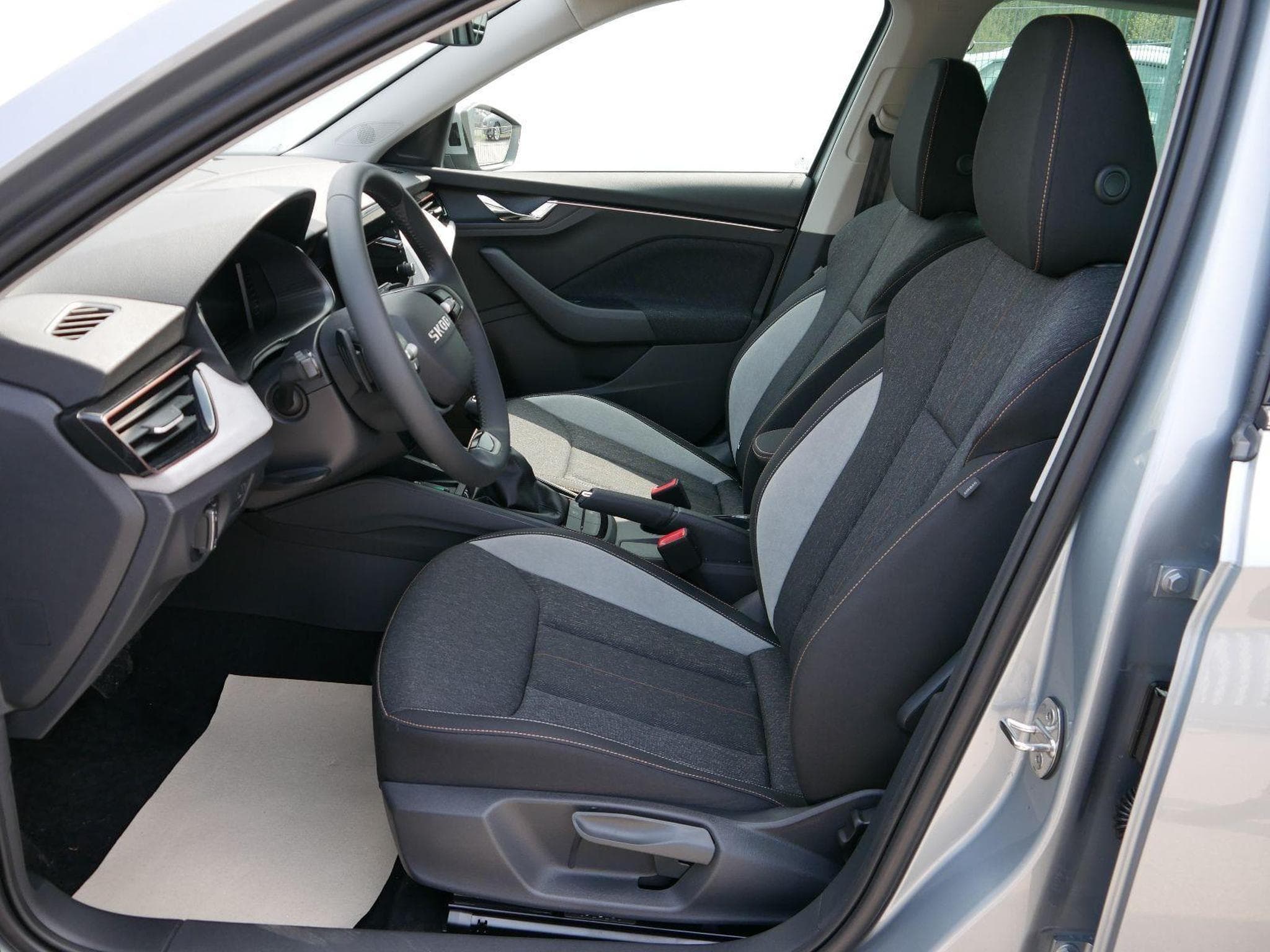 Skoda Kamiq 130 Jahre Premium (2026) - Photo 7