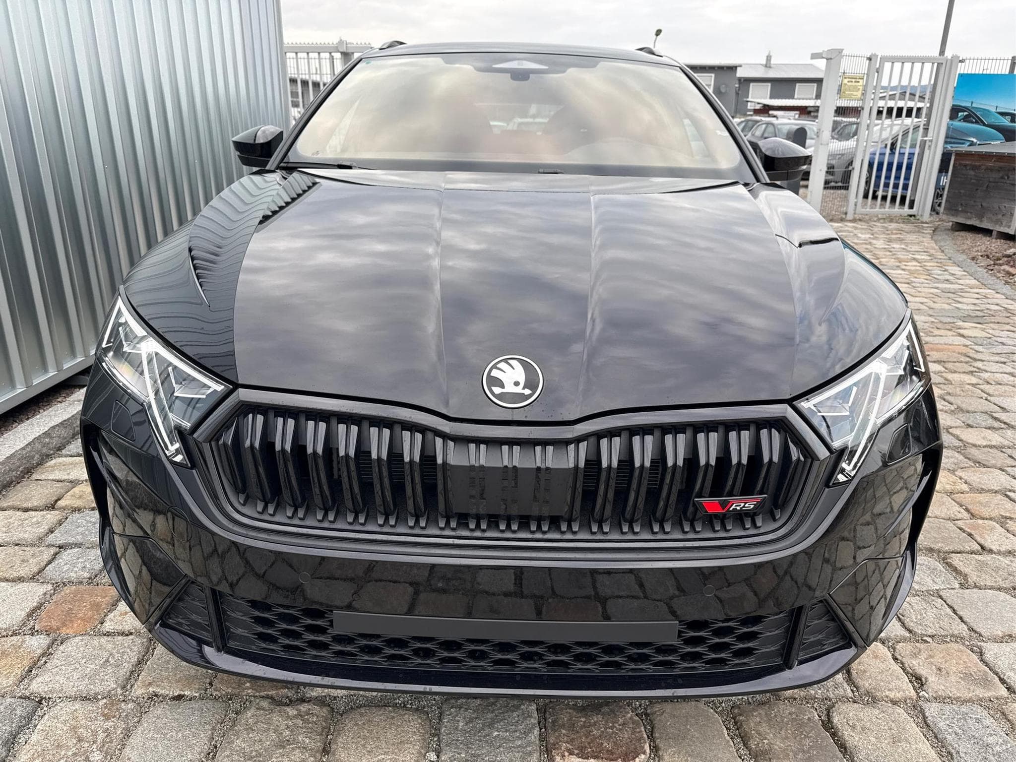 Skoda Octavia RS 2,0 TSI (2026) - Photo 2