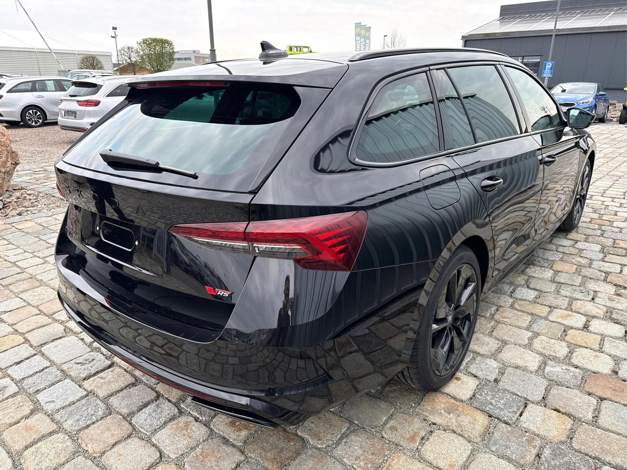 Skoda Octavia RS 2,0 TSI (2026) - Photo 6