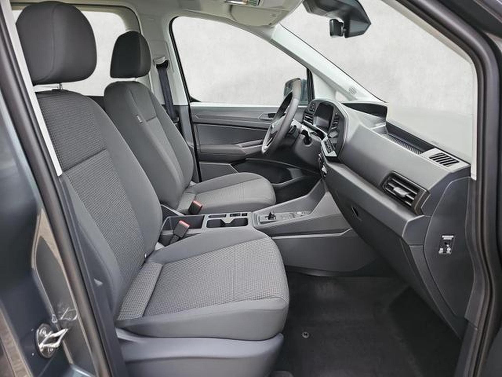 VW Caddy Basis (2026) - Foto 10