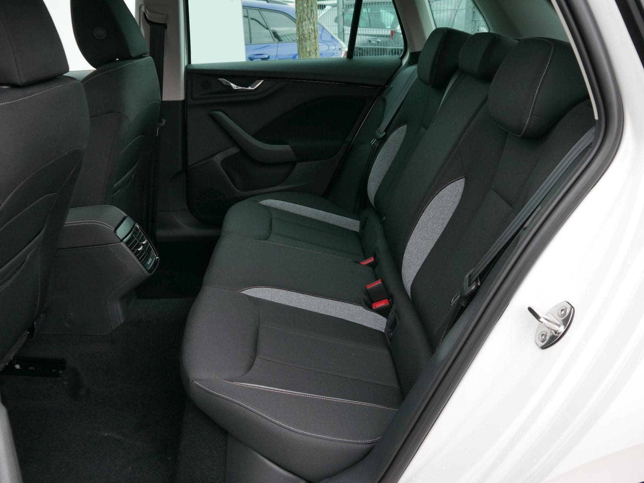 Skoda Kamiq Selection (2026) - Foto 8