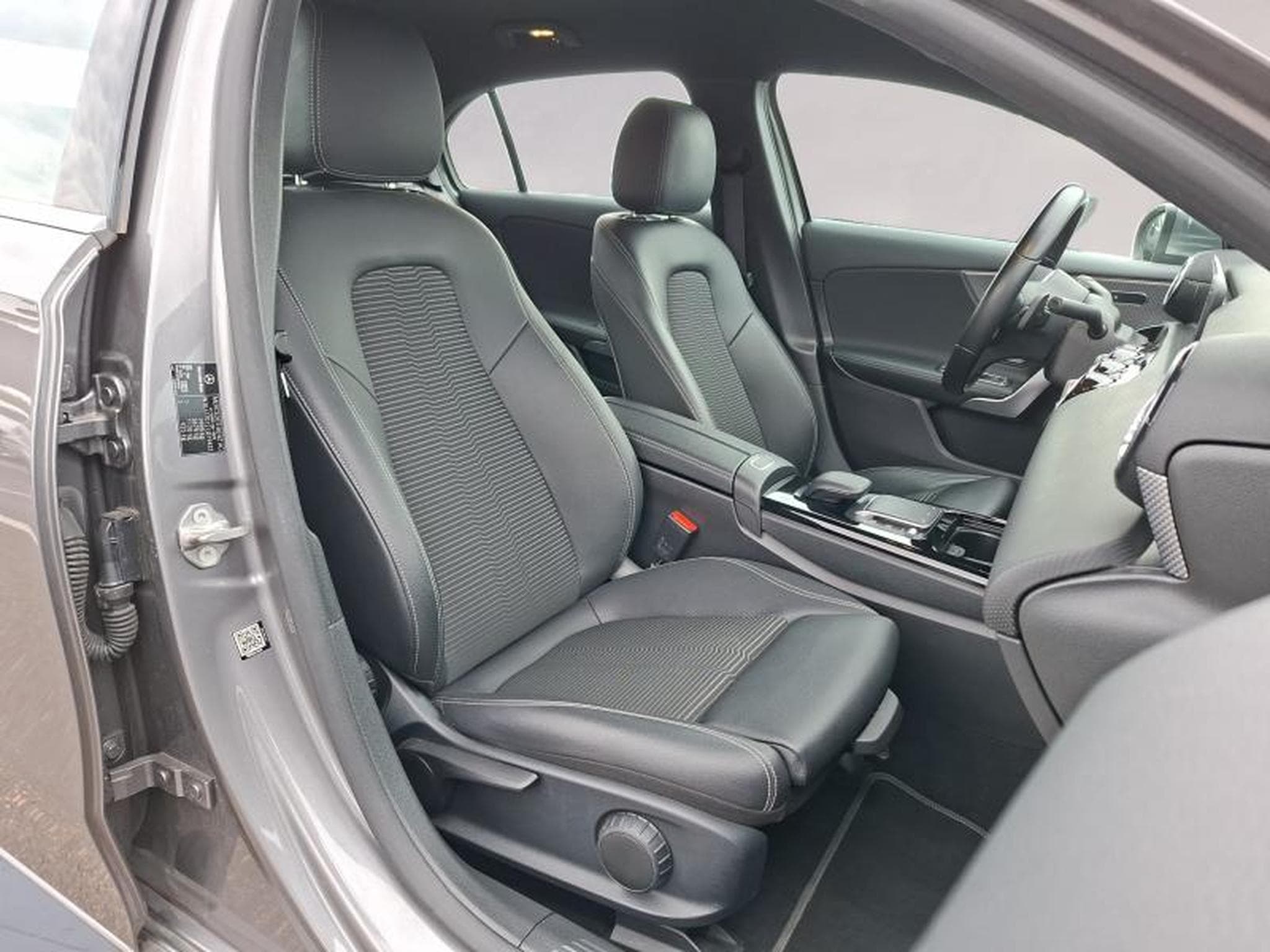 Mercedes A 200 Classe A200 d (2021) - Photo 11