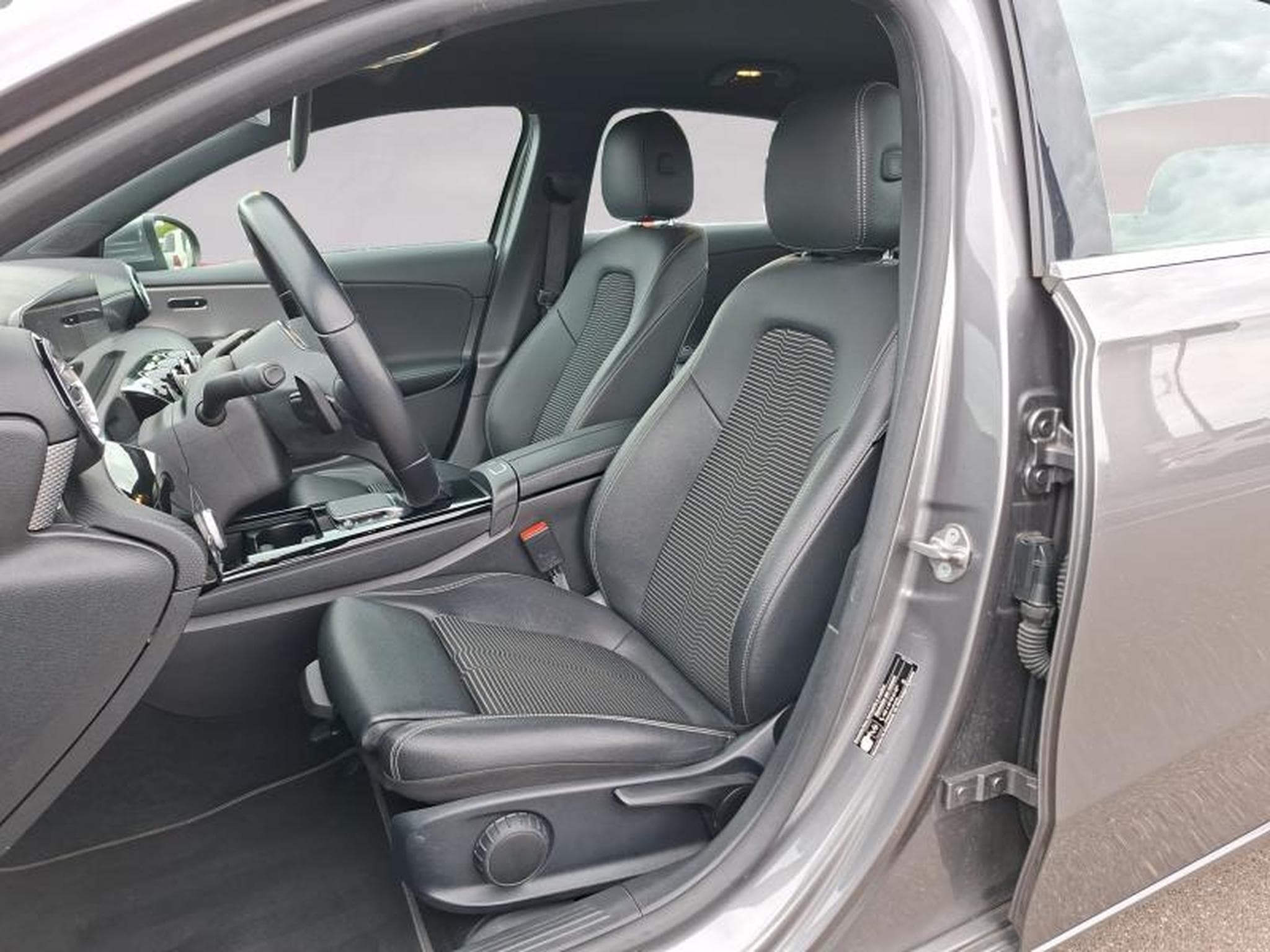 Mercedes A 200 Classe A200 d (2021) - Photo 9