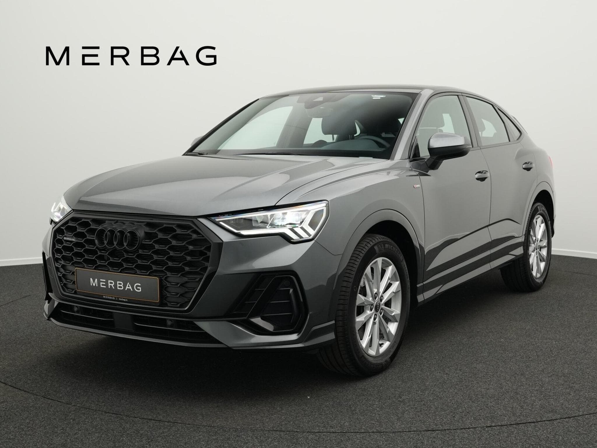 Audi Q3 Sportback 45 2.0TFSI quattro S line (1970) - Photo 1