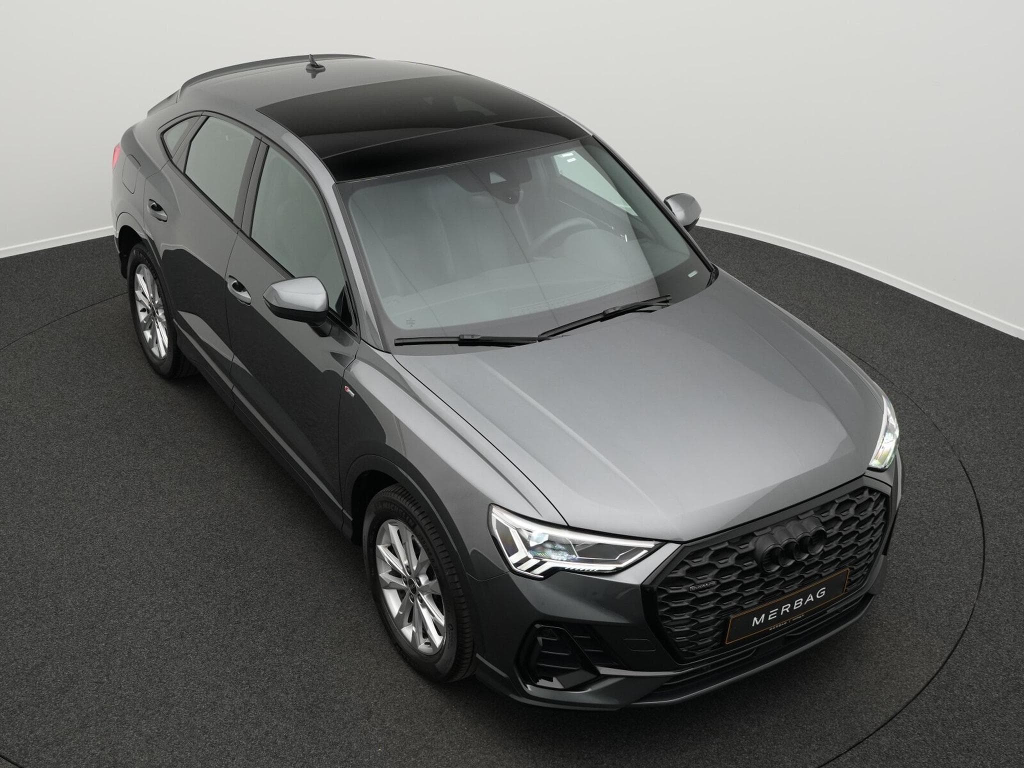 Audi Q3 Sportback 45 2.0TFSI quattro S line (1970) - Photo 10