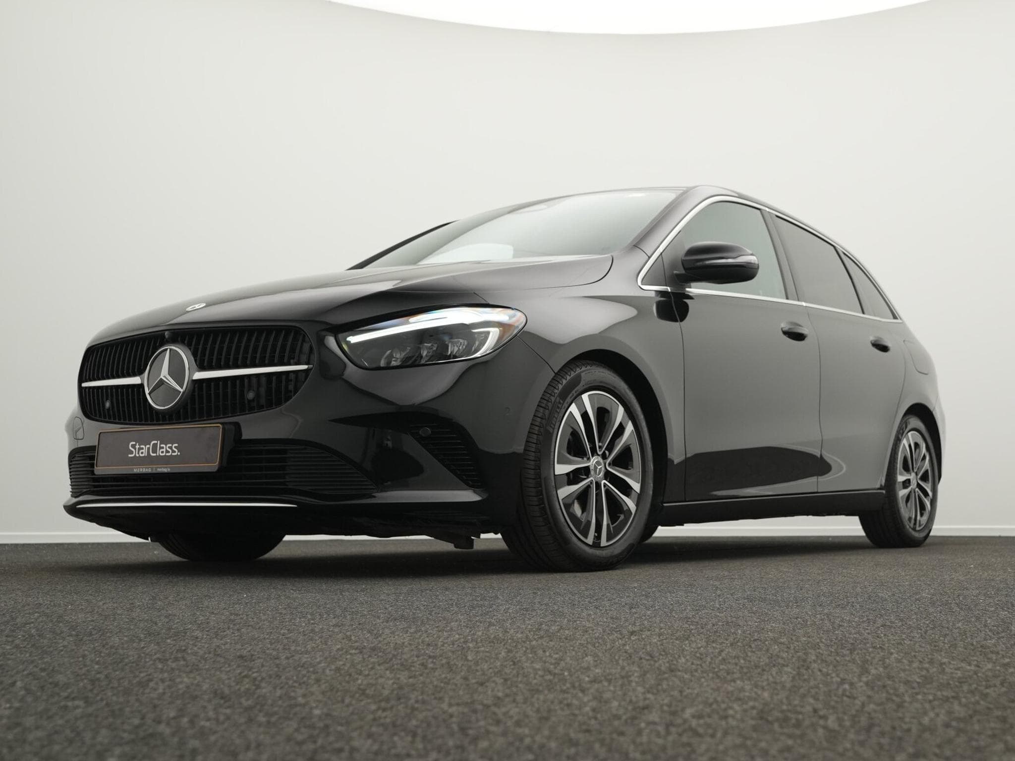 Mercedes B 180 d Progressive LED+Kamera+Apple+EasyPack (2025) - Photo 8