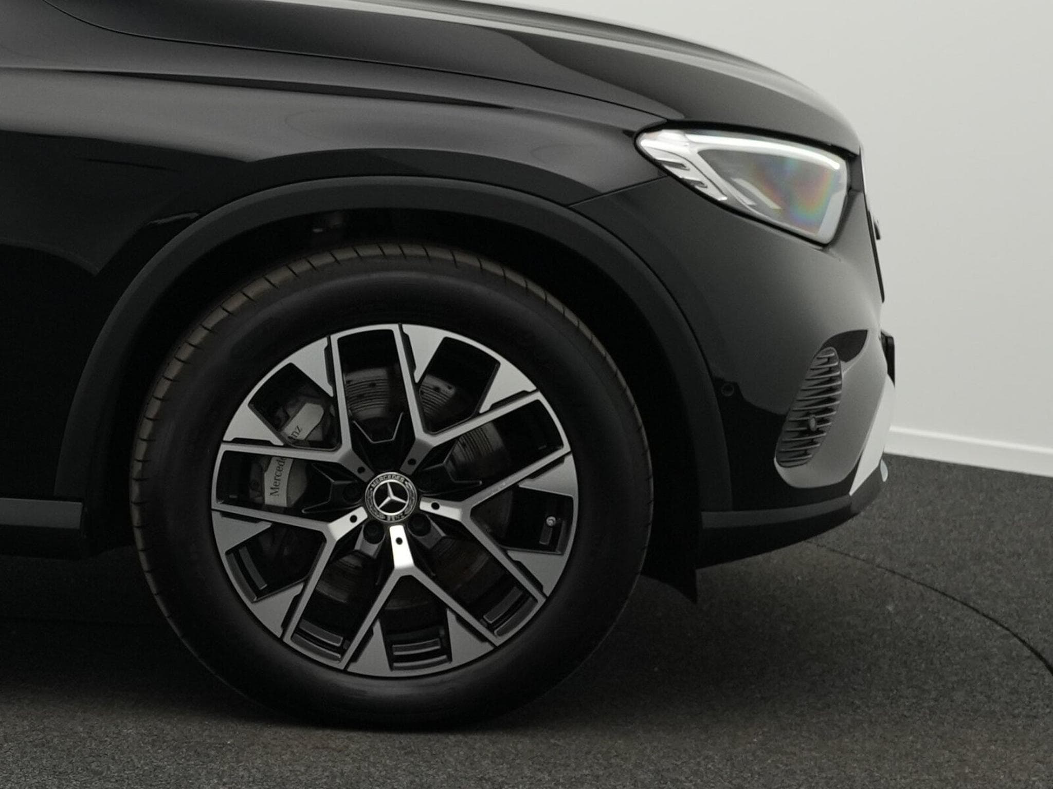 Mercedes GLC 450 d 4M Avantgarde LED+Pano+AHK+Memo+Burm (2024) - Foto 6
