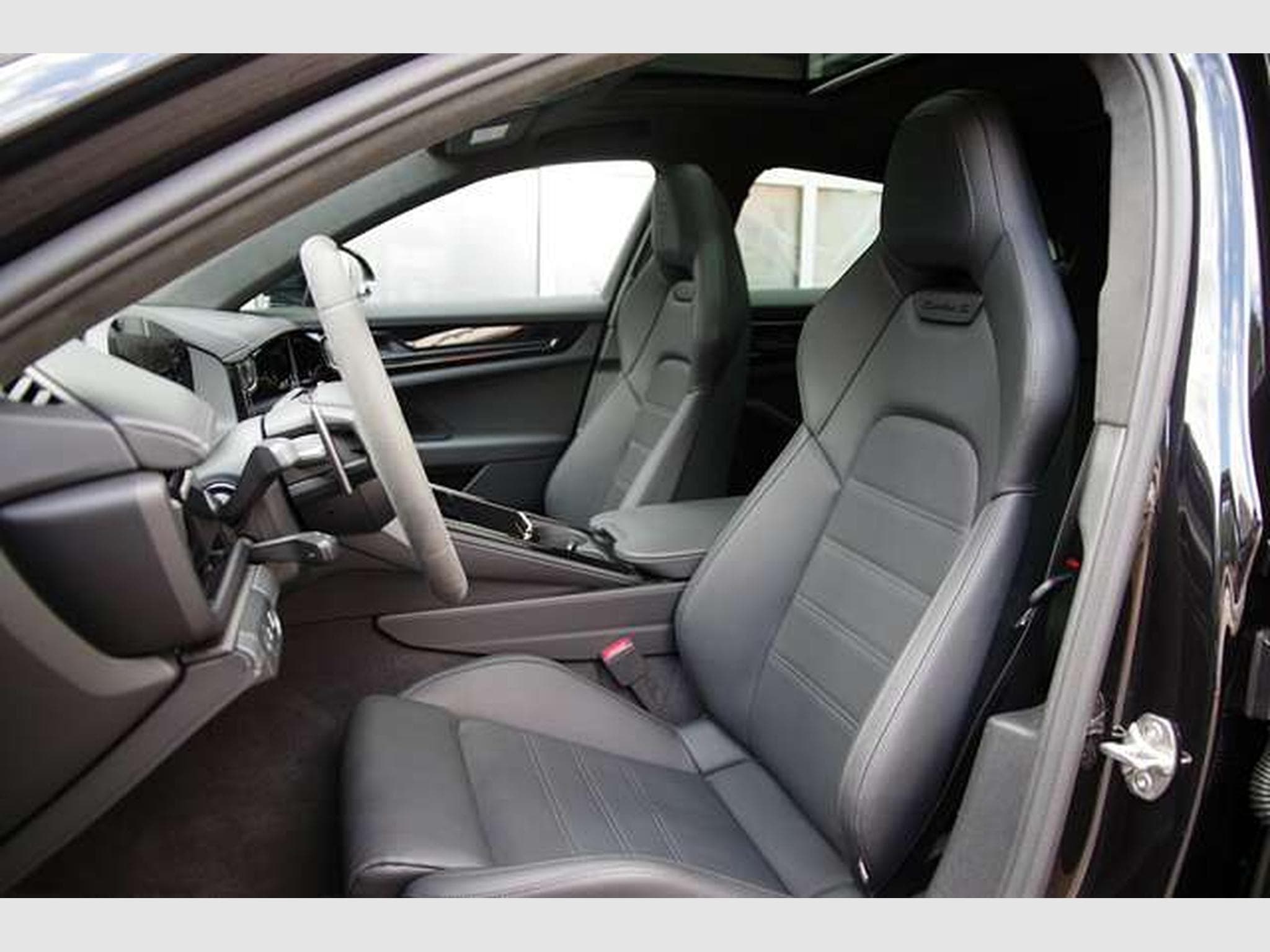 Porsche Panamera Panamera Turbo S E-Hybrid*Inno,Sporta,Beifahrerd (2025) - Photo 6