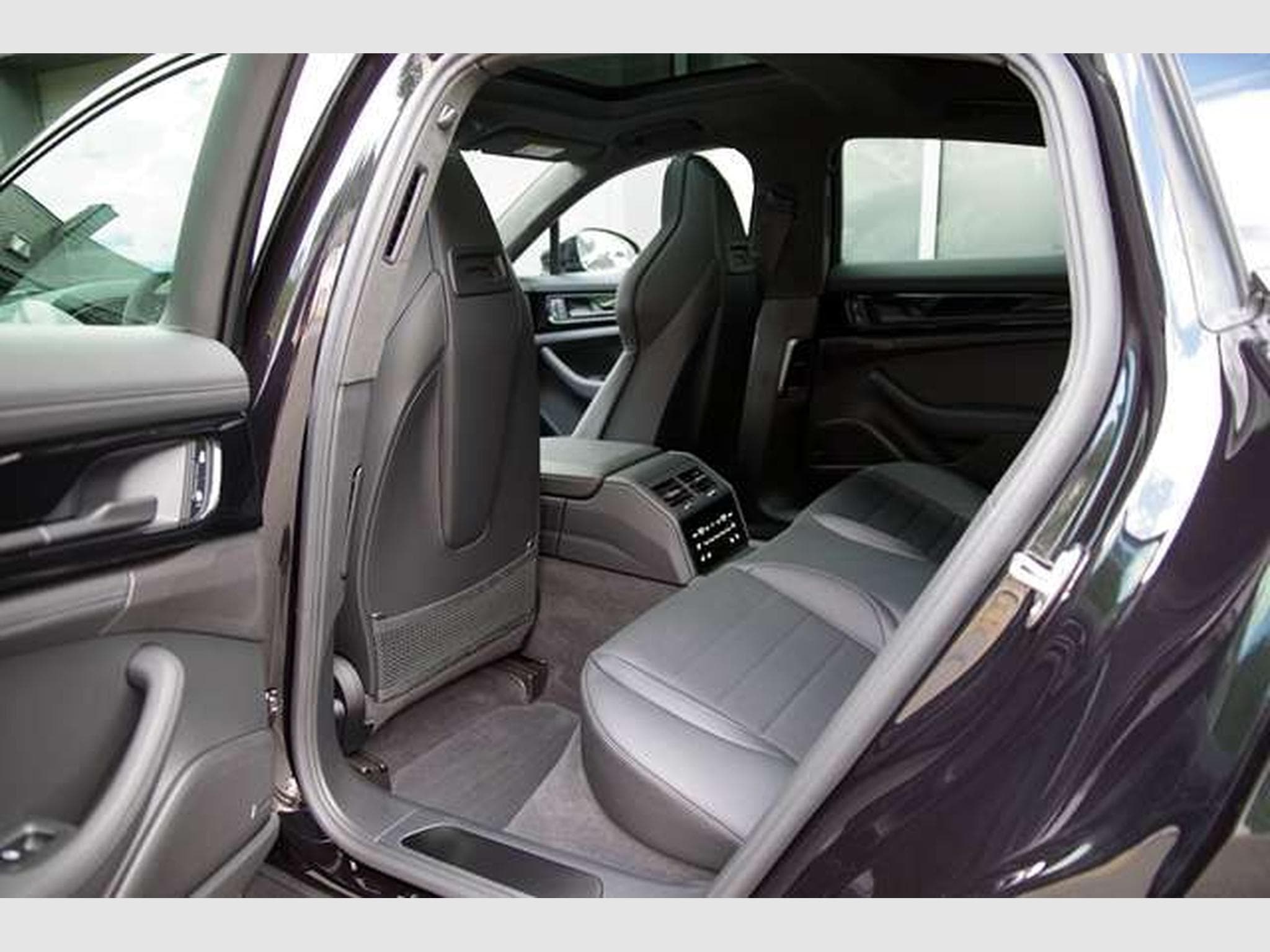 Porsche Panamera Panamera Turbo S E-Hybrid*Inno,Sporta,Beifahrerd (2025) - Photo 8