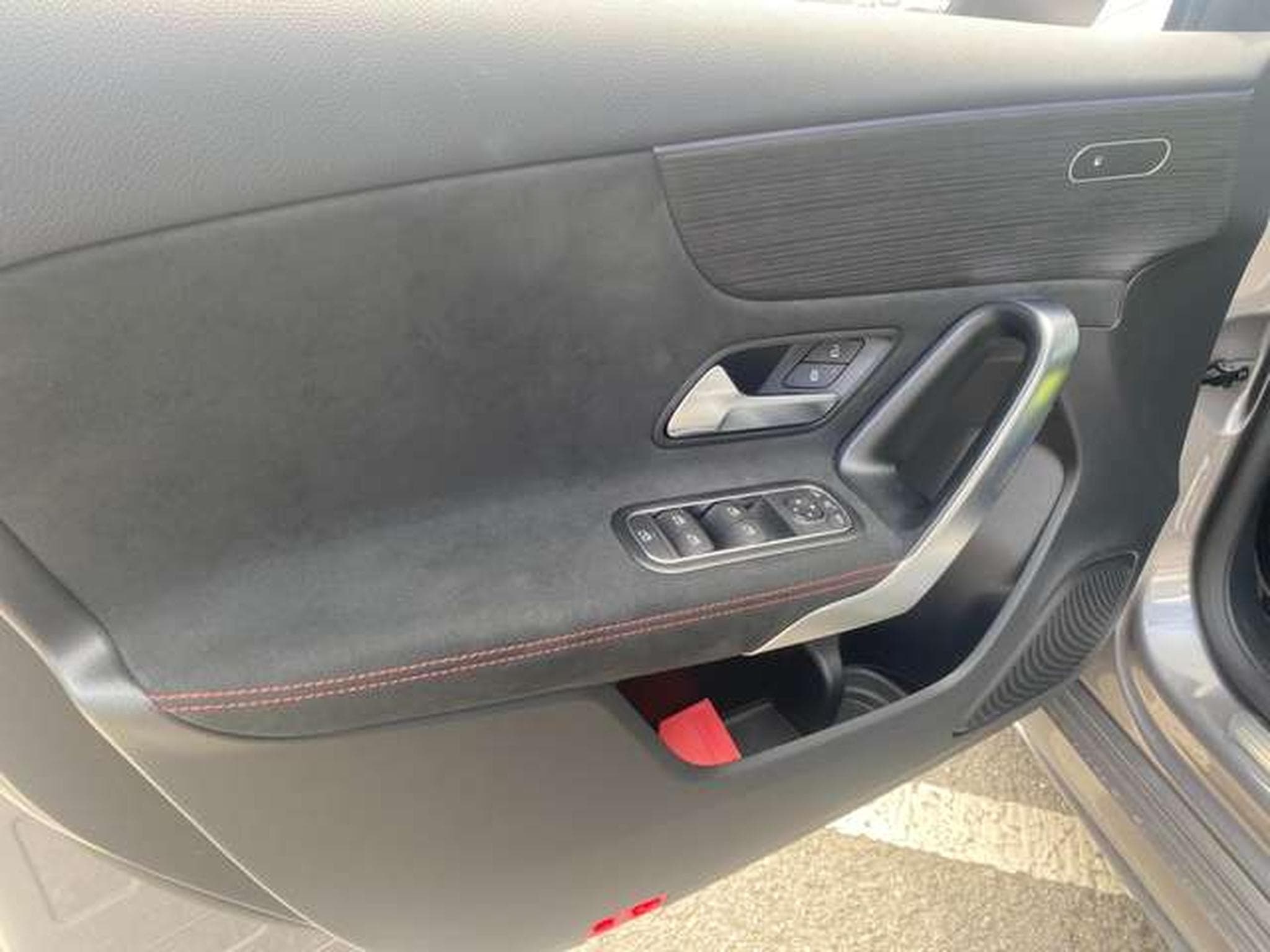 Mercedes A 200 A 200 7G-DCT AMG Line Advanced (2024) - Foto 18