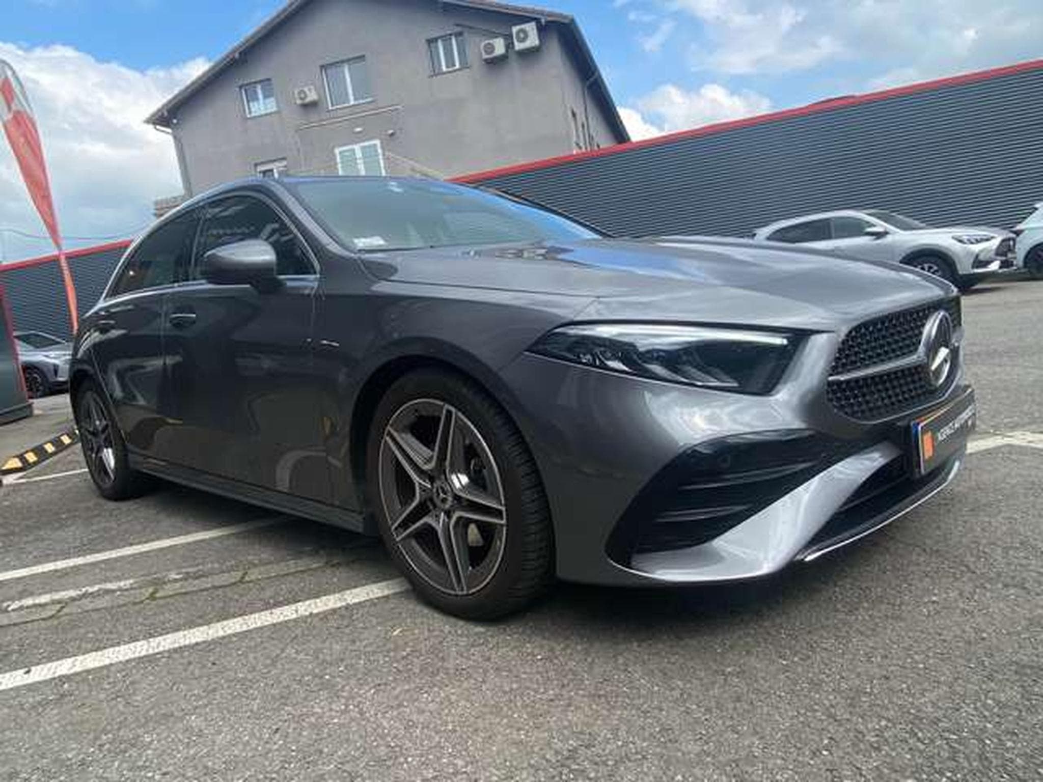 Mercedes A 200 A 200 7G-DCT AMG Line Advanced (2024) - Foto 3