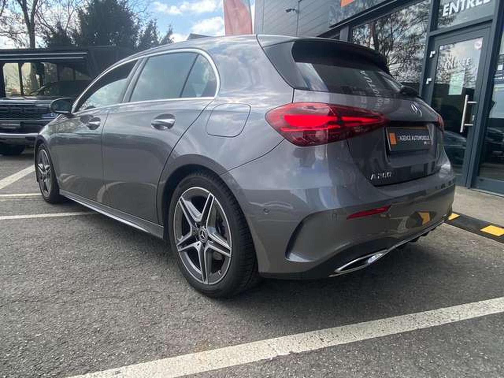 Mercedes A 200 A 200 7G-DCT AMG Line Advanced (2024) - Foto 6