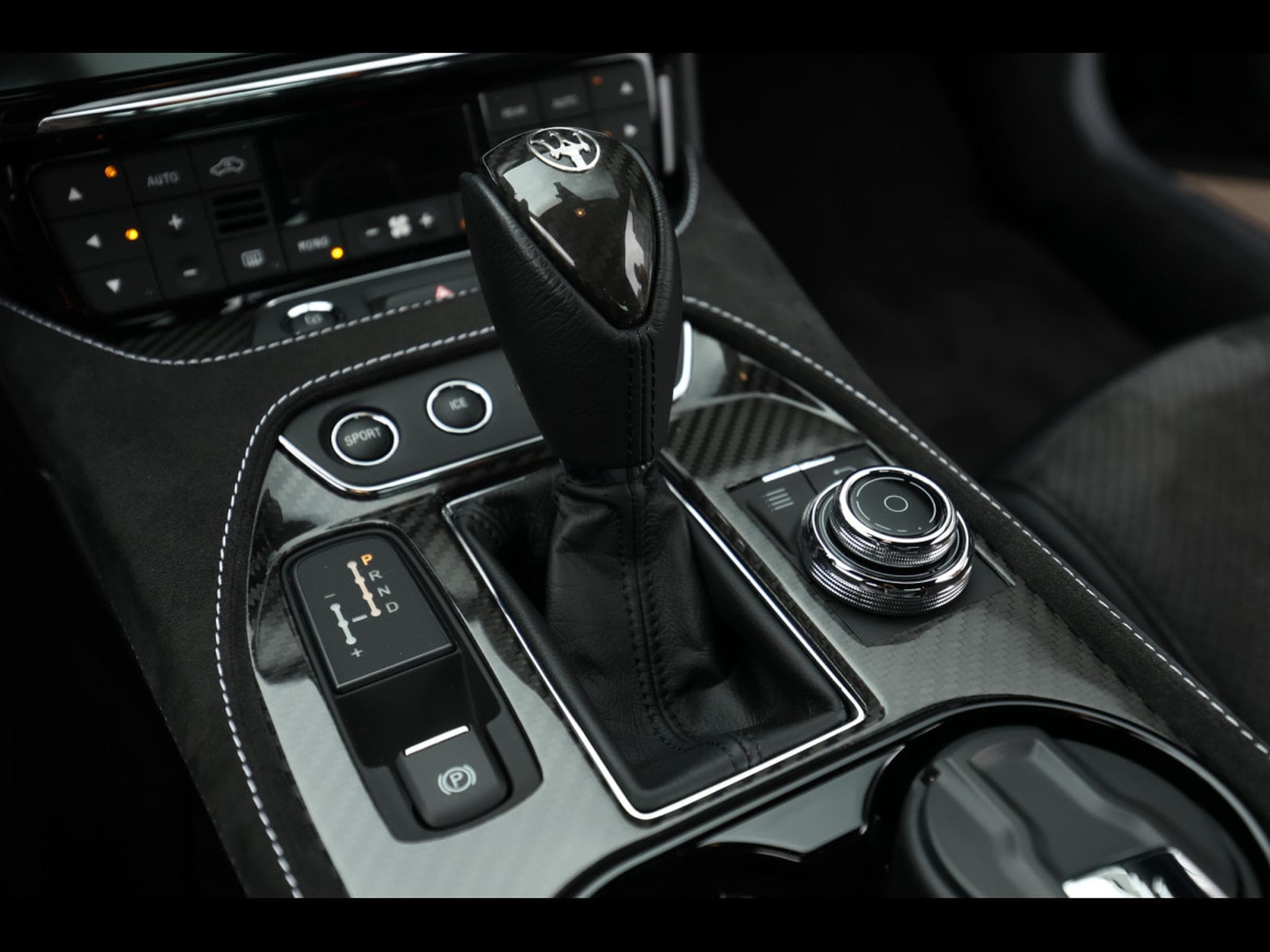 Maserati GranTurismo 4.7 V8 MC (460 CH) PHASE 2 - IMMAT. FR - PPF (2019) - Foto 17