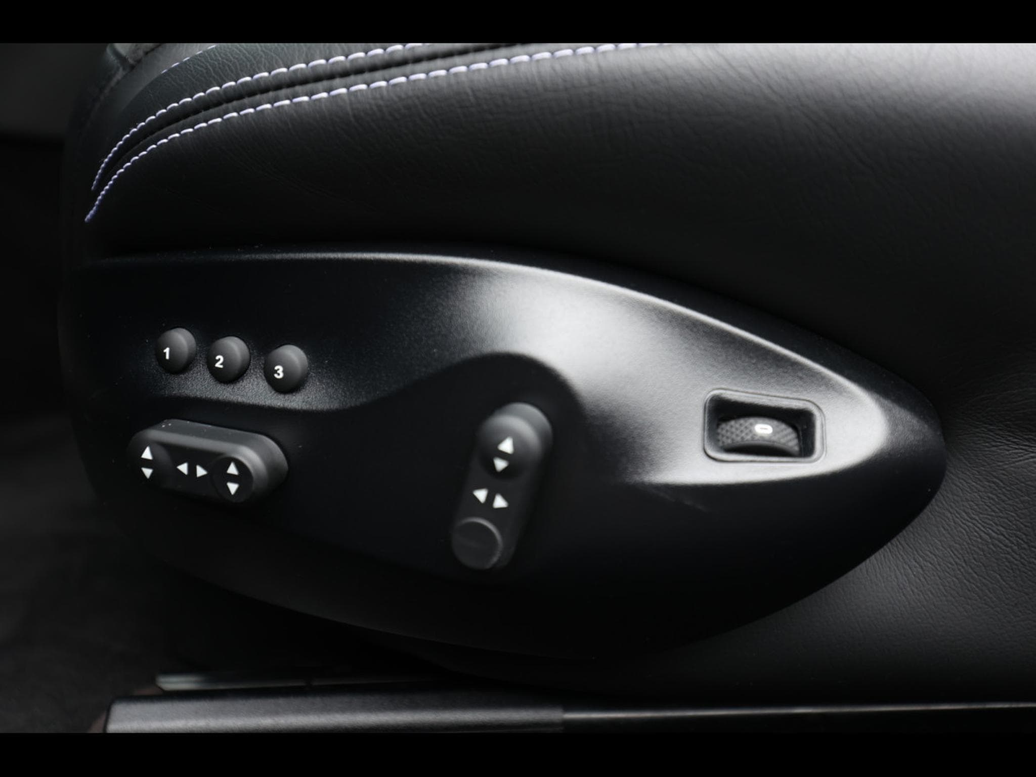 Maserati GranTurismo 4.7 V8 MC (460 CH) PHASE 2 - IMMAT. FR - PPF (2019) - Foto 25