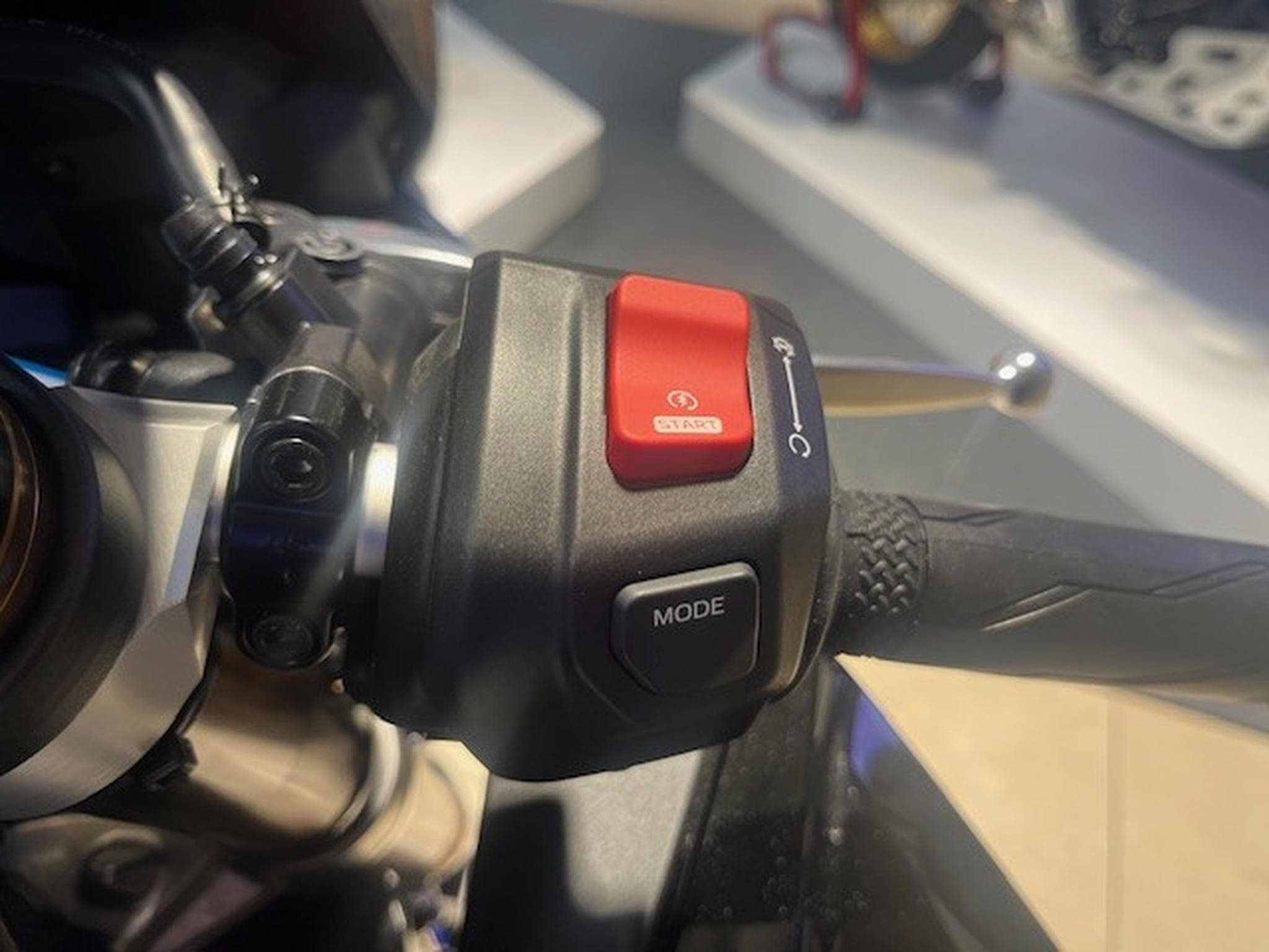 Yamaha R9 (2026) - Foto 12