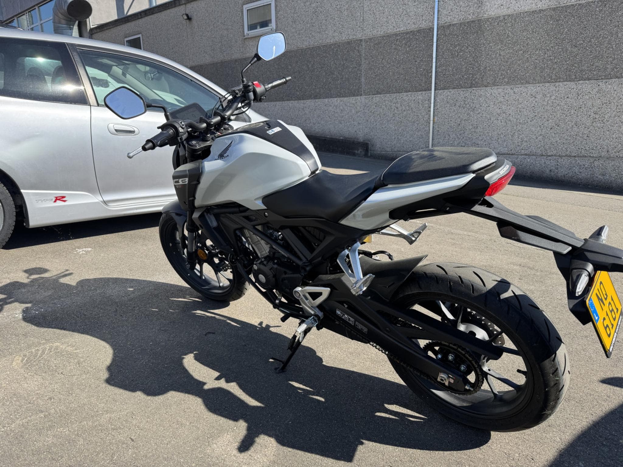 Honda CB 125 R (2025) - Photo 3