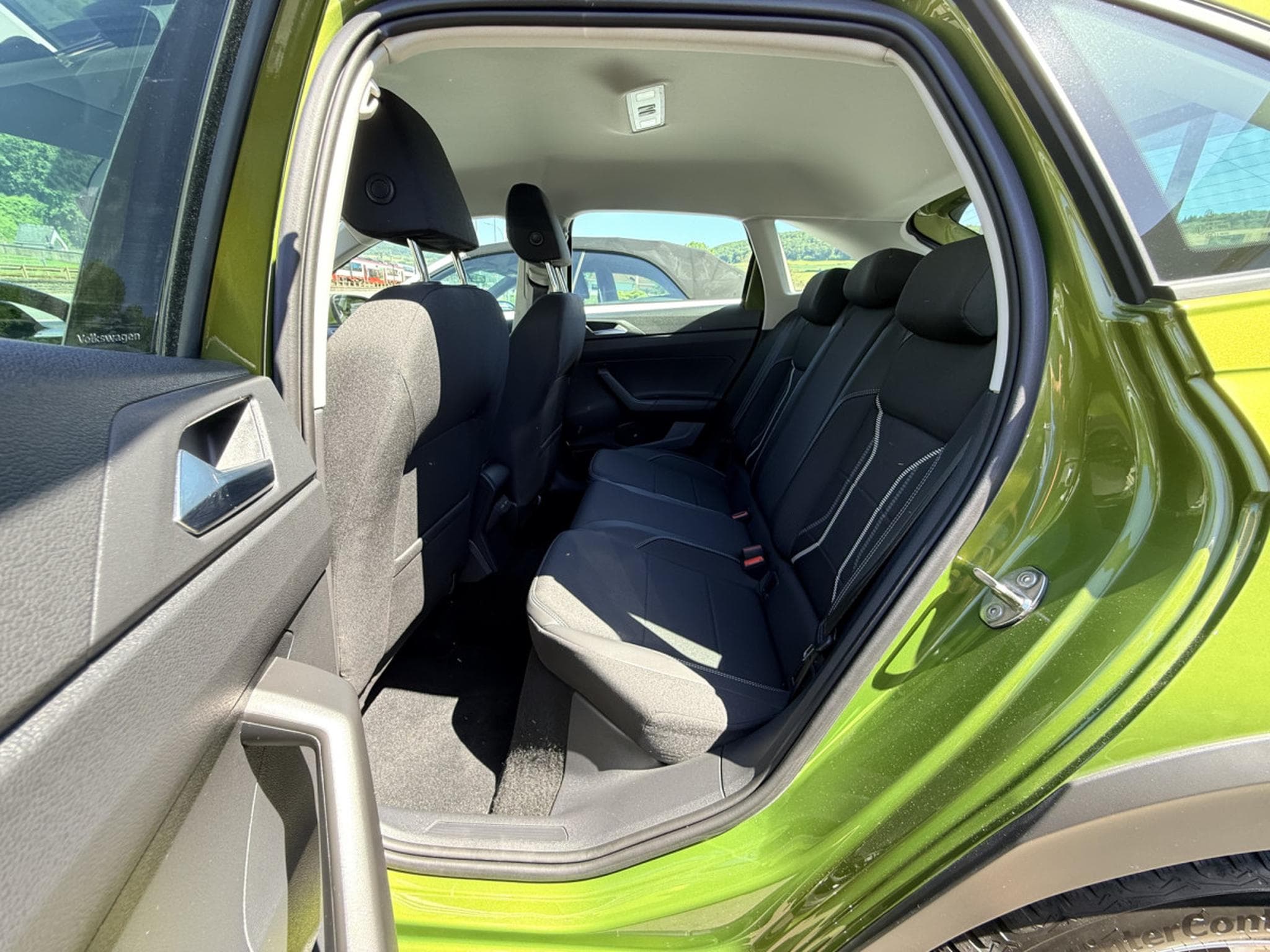 VW Taigo Style 1.0 TSI 110cv  DSG7 vitesses (2022) - Foto 5