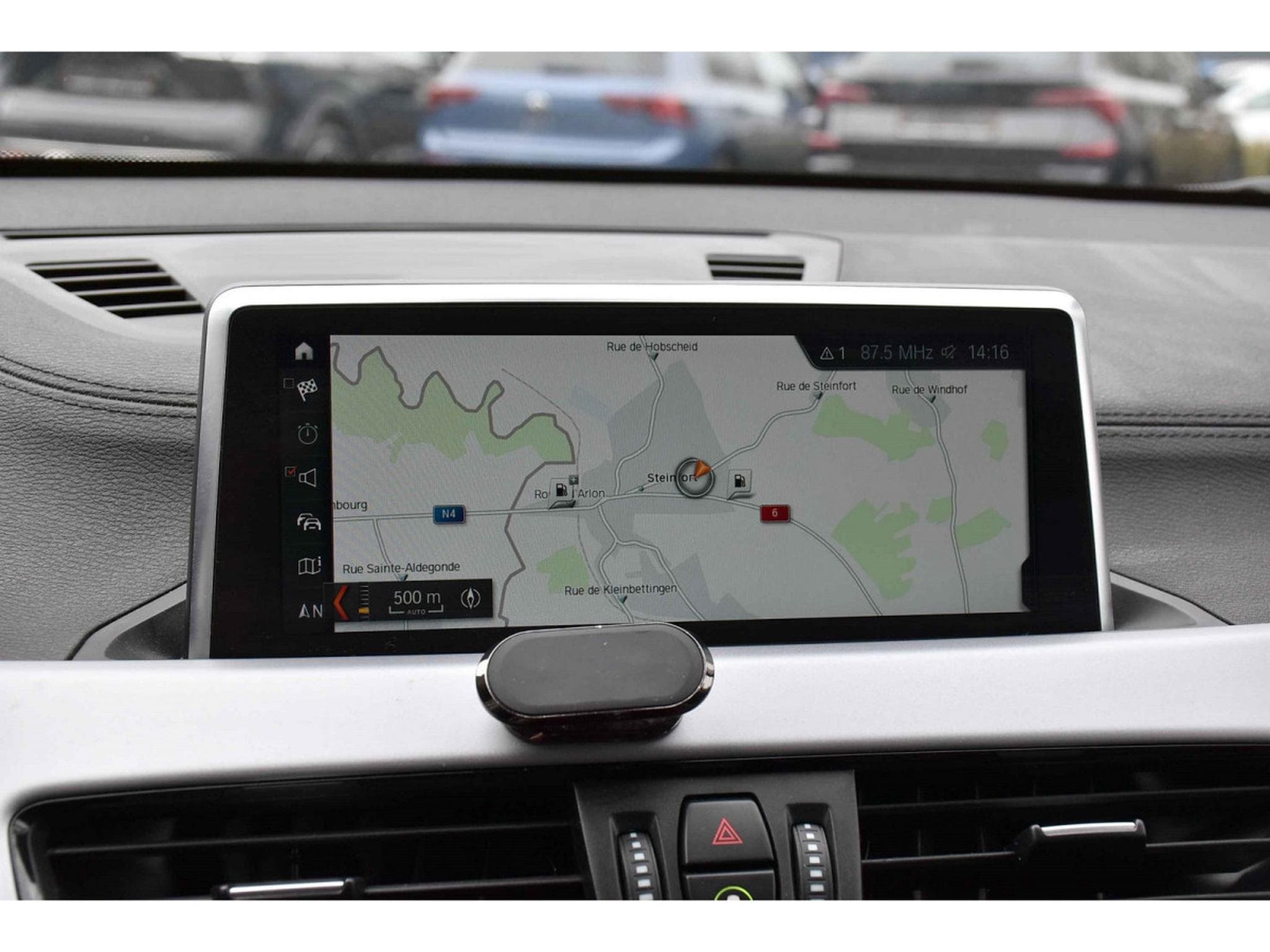 BMW X2 1.5 dA sDrive16 REGUL GPS PARK LED 1° MAIN (2023) - Photo 10