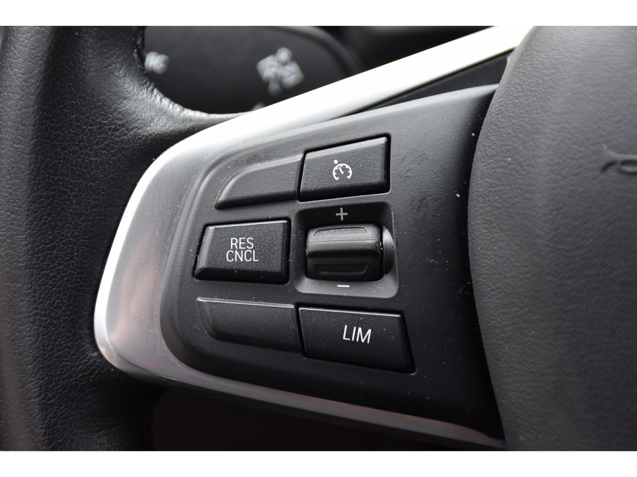 BMW X2 1.5 dA sDrive16 REGUL GPS PARK LED 1° MAIN (2023) - Photo 17