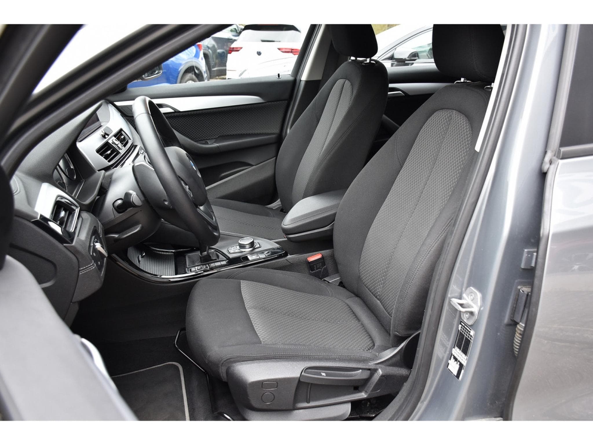 BMW X2 1.5 dA sDrive16 REGUL GPS PARK LED 1° MAIN (2023) - Photo 6