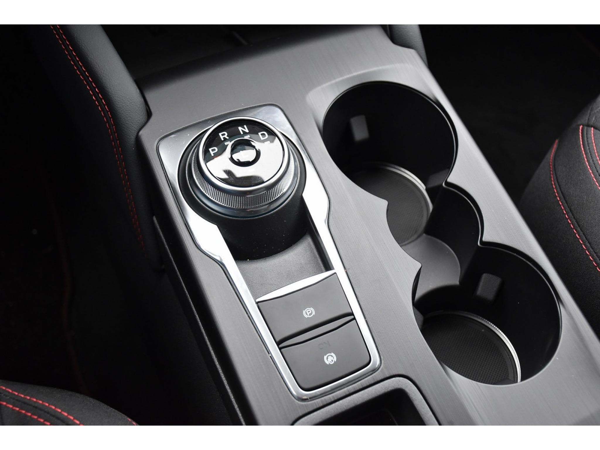 Ford Kuga 1.5 EcoBoost ST-Line Auto. PACK HIVER GPS LANE CAM NEUF (2025) - Photo 20