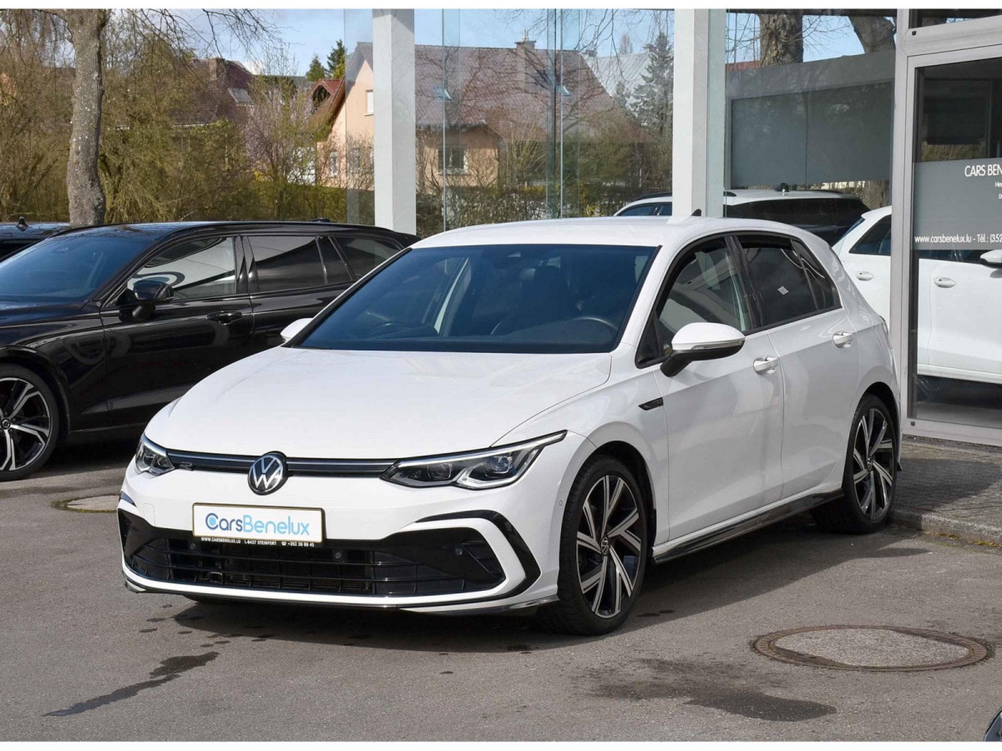 VW Golf 1.5 eTSI R-Line DSG ACC TRAVEL SIDE CAM PARK KEYLESS 1° MAIN (2021) - Photo 2