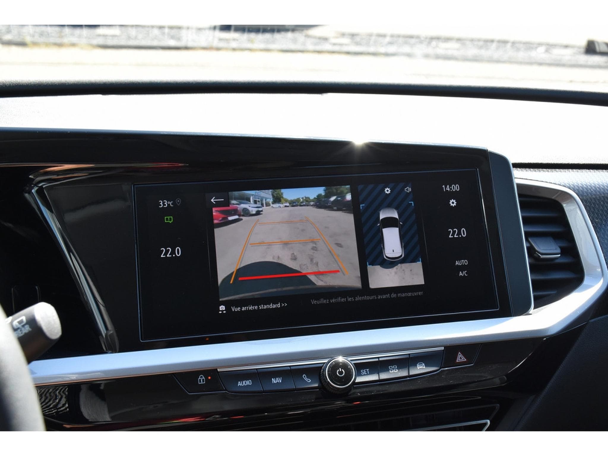 Opel Grandland 1.2 Turbo GS Auto. ACC GPS LANE SIDE PARK CAM 1° MAIN (2024) - Photo 19