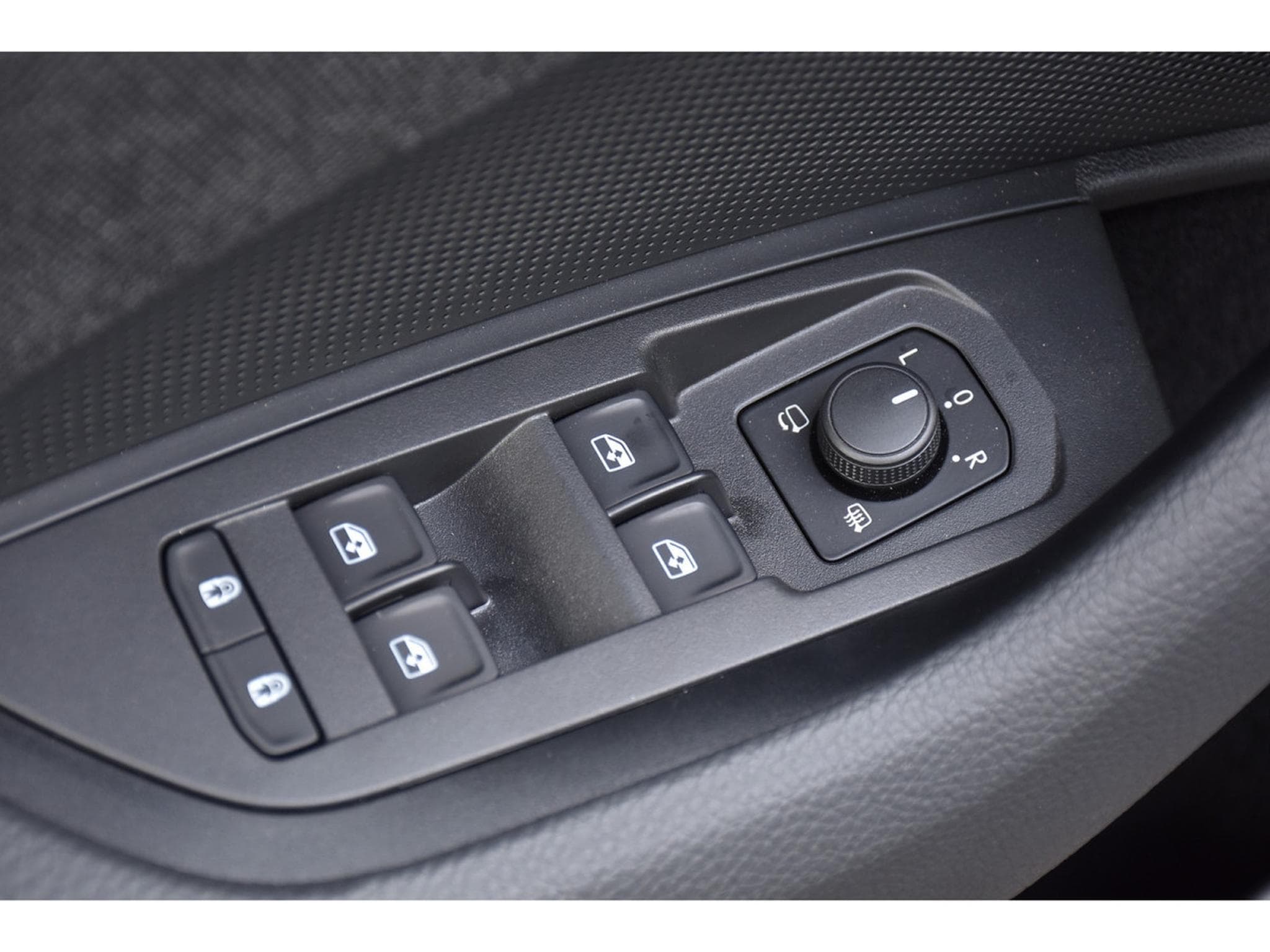 Skoda Kodiaq 2.0 TDI Selection DSG 7 Pl. MEMO ACC LANE SIDE MATRIX NEUF (2025) - Photo 22