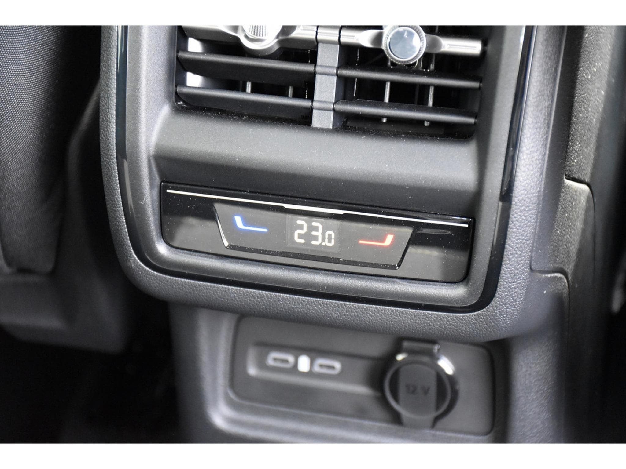 Skoda Kodiaq 2.0 TDI Selection DSG 7 Pl. MEMO ACC LANE SIDE MATRIX NEUF (2025) - Photo 23