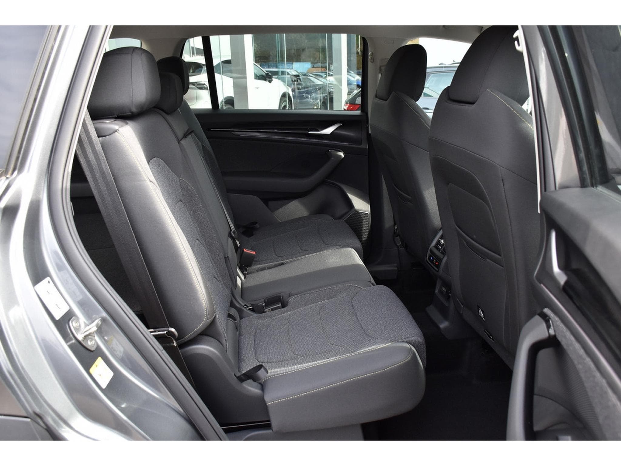 Skoda Kodiaq 2.0 TDI Selection DSG 7 Pl. MEMO ACC LANE SIDE MATRIX NEUF (2025) - Photo 8