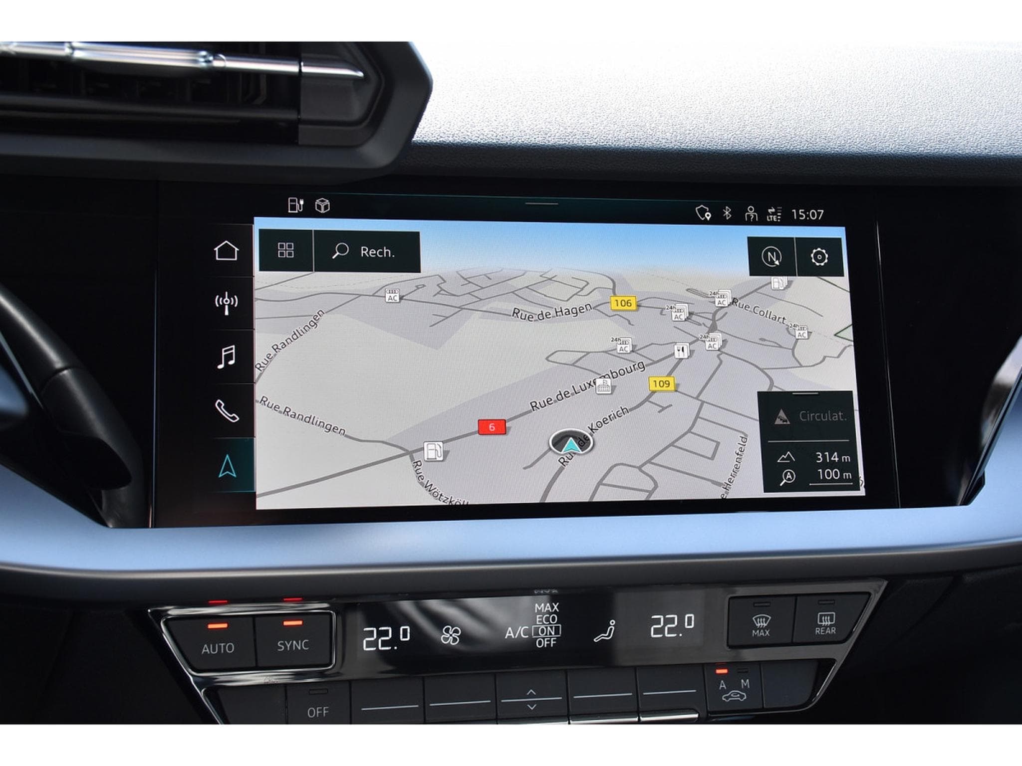 Audi A3 Sportback 40 TFSIe PHEV 24g CO2 S-Tronic ACC LANE SIDE CAM (2023) - Photo 10