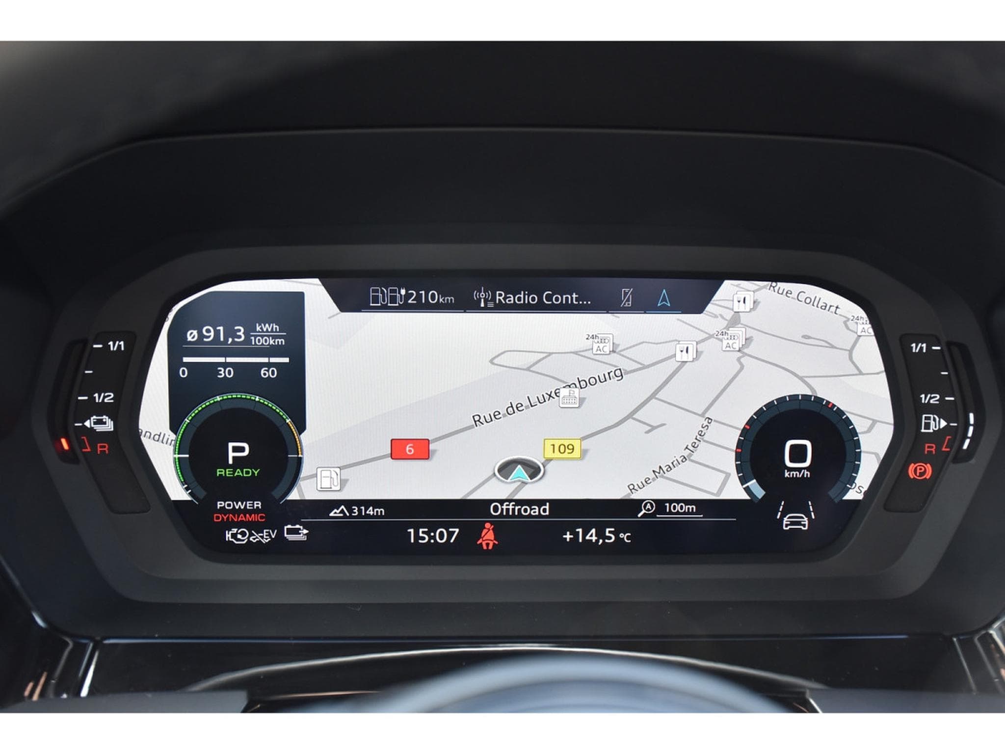 Audi A3 Sportback 40 TFSIe PHEV 24g CO2 S-Tronic ACC LANE SIDE CAM (2023) - Photo 19