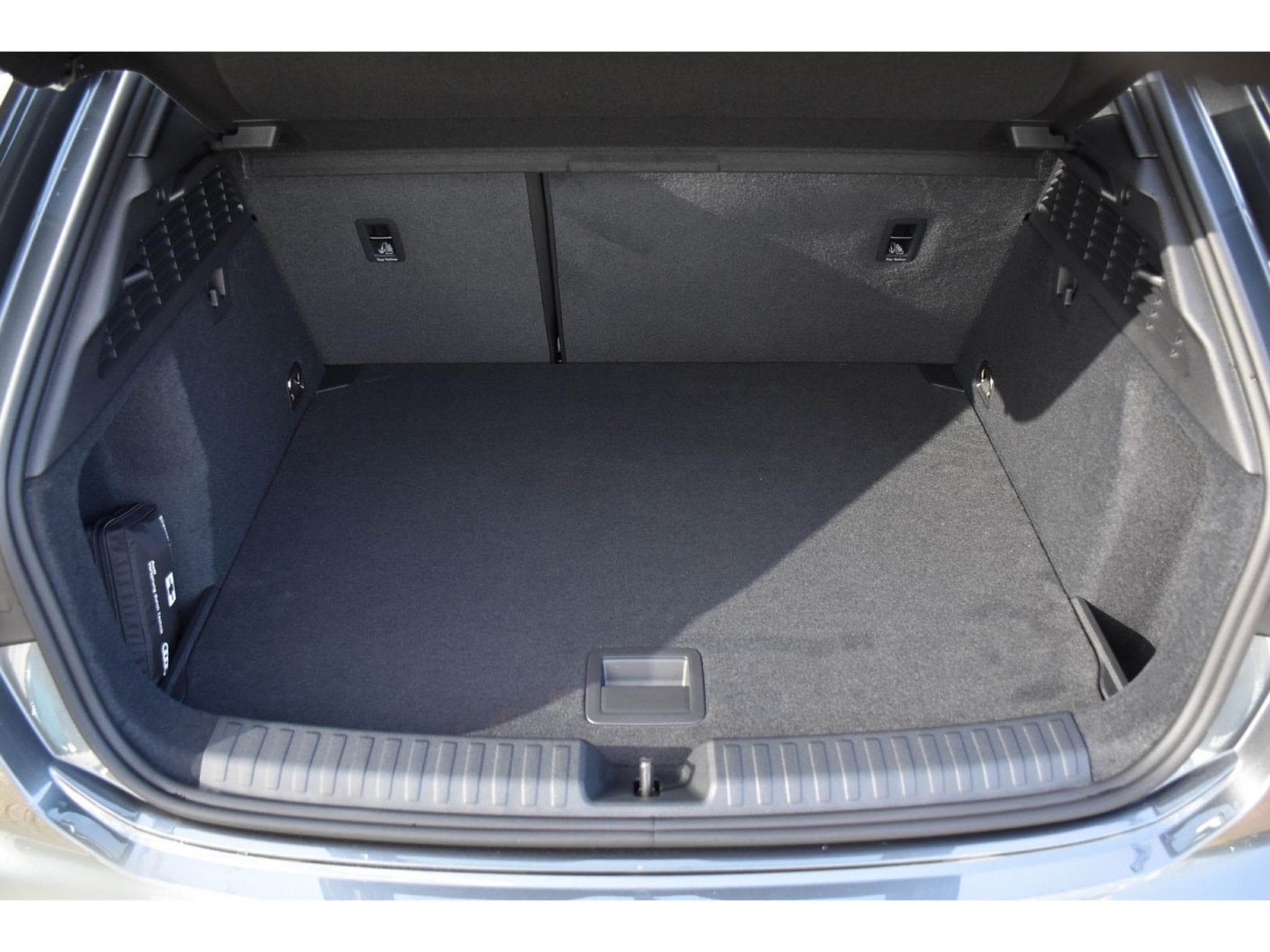 Audi A3 Sportback 35 TFSI S-Line S-Tronic PANO SONOS ACC CAM NEUVE (2025) - Photo 25