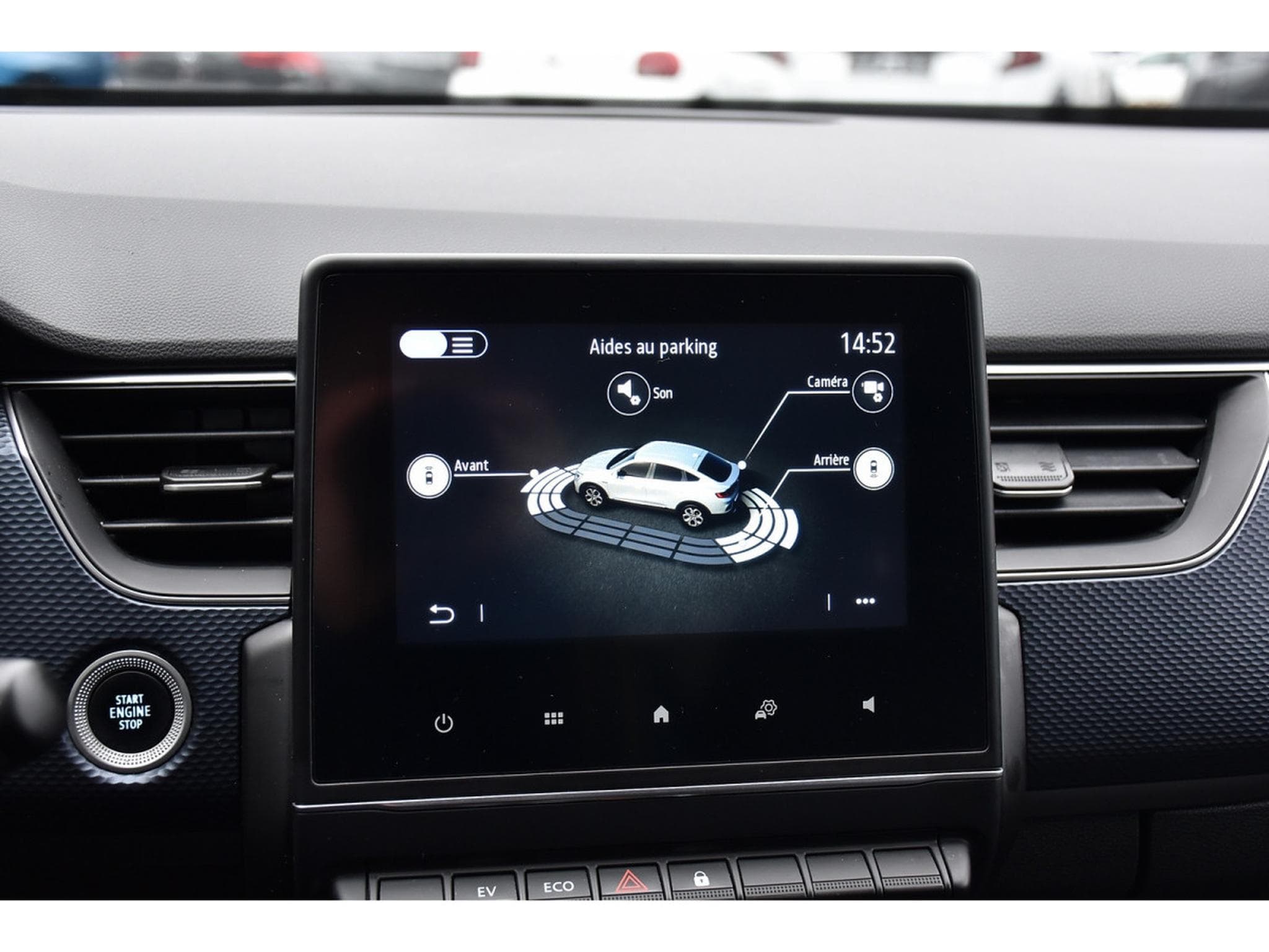 Renault Arkana 1.6 E-TECH HEV ZEN EDC LANE GPS CAM ATT RMQ 1° MAIN (2023) - Photo 12