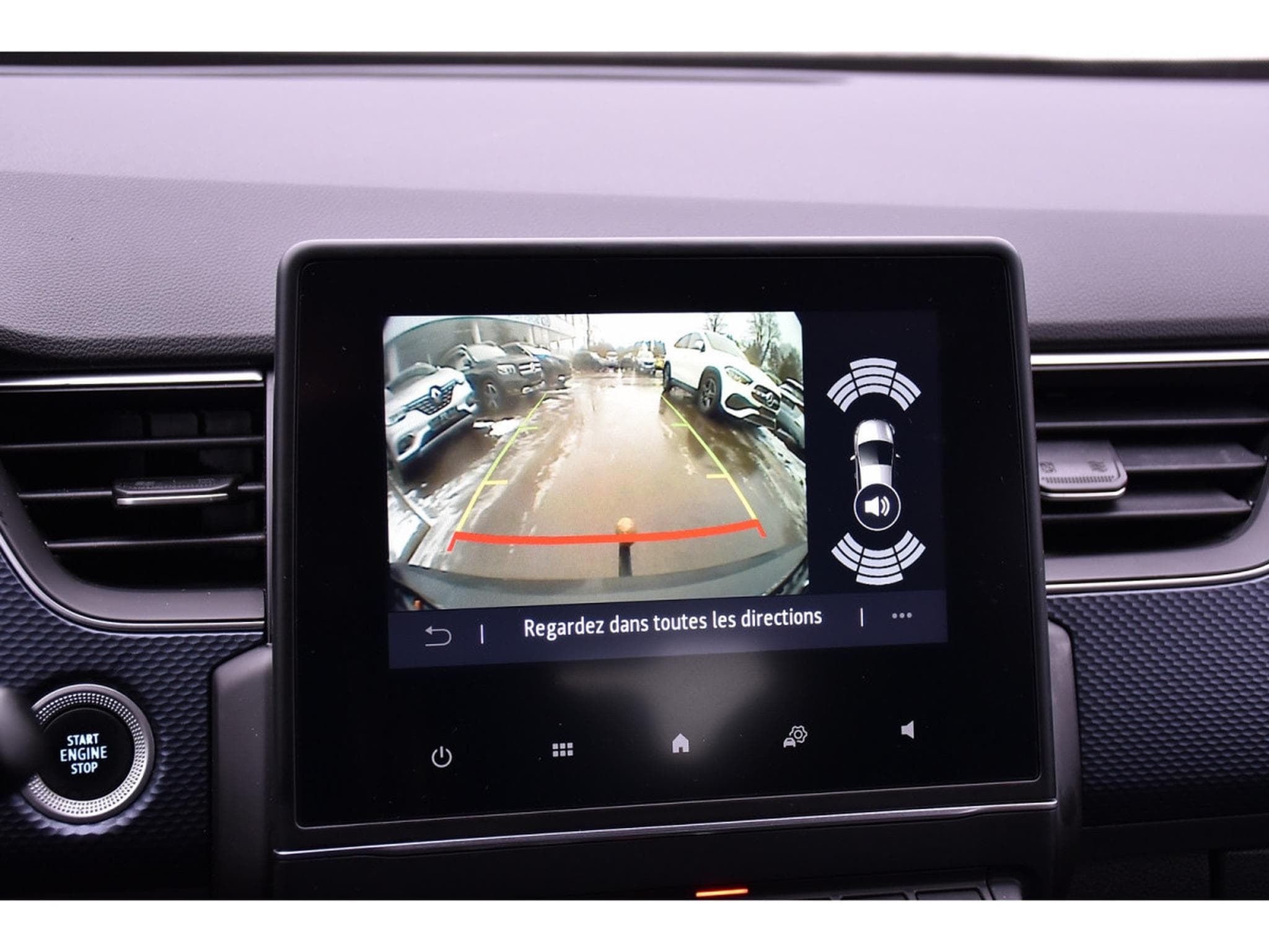 Renault Arkana 1.6 E-TECH HEV ZEN EDC LANE GPS CAM ATT RMQ 1° MAIN (2023) - Photo 13