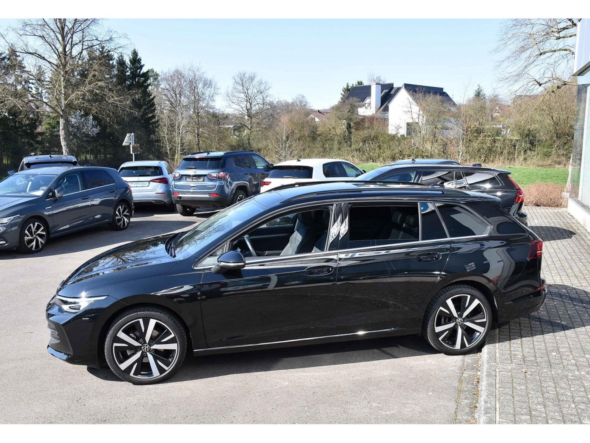 VW Golf Variant 1.5 TSI Style PANO ACC TRAVEL SIDE SG CHFF CAM 1° MA (2024) - Foto 3