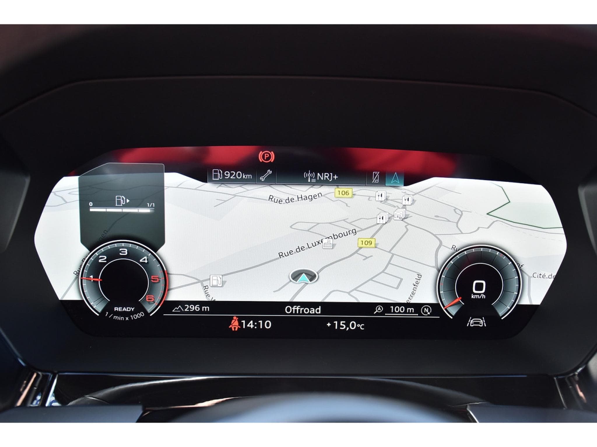 Audi A3 Limousine 30 TDI S-Line CUIR GPS B&O PARK 1° MAIN (2023) - Foto 17