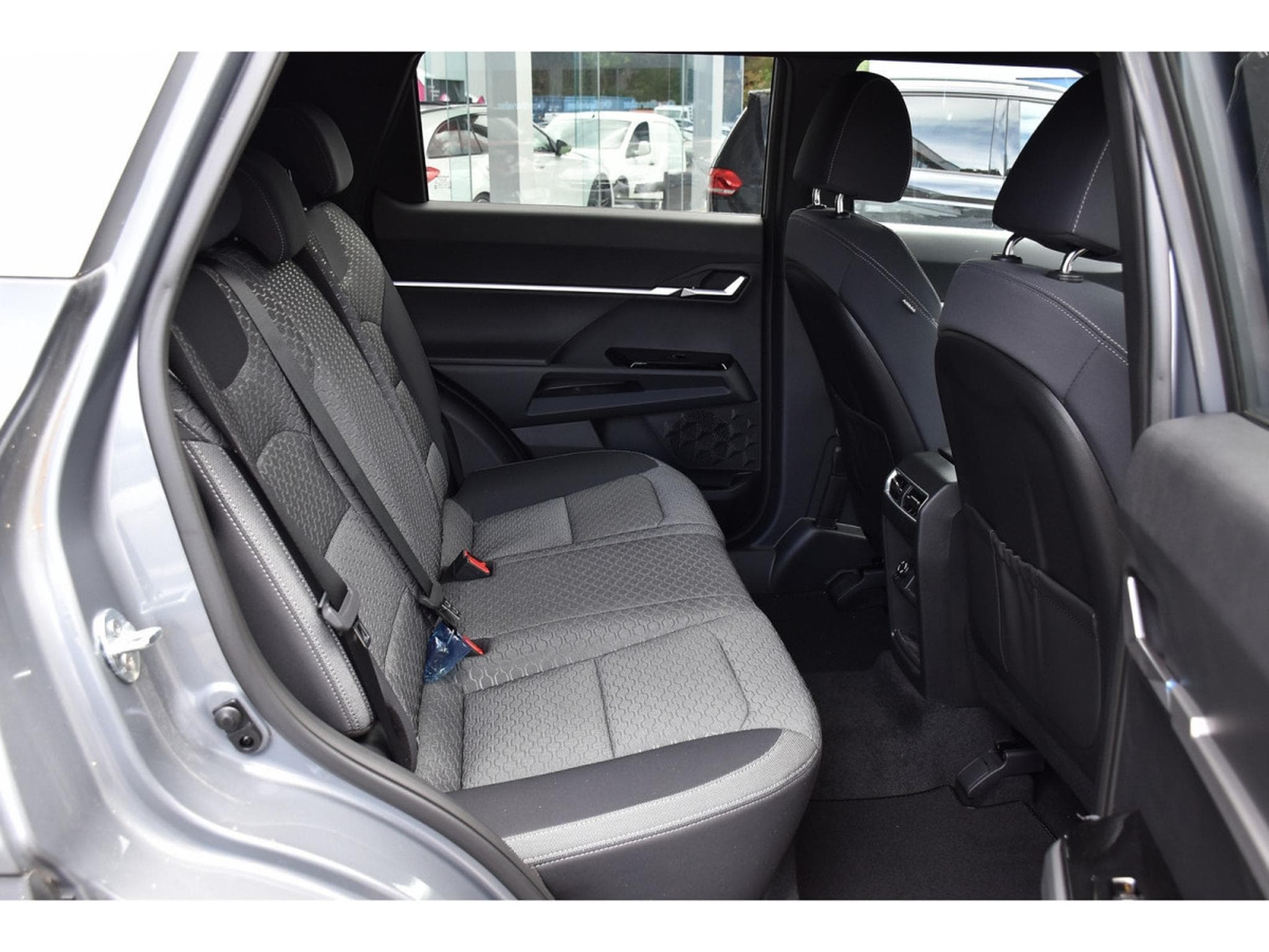 Ssangyong Torres 1.5 T-GDI 2WD Road REGUL CARPLAY LANE CAM NEUF (2025) - Photo 7