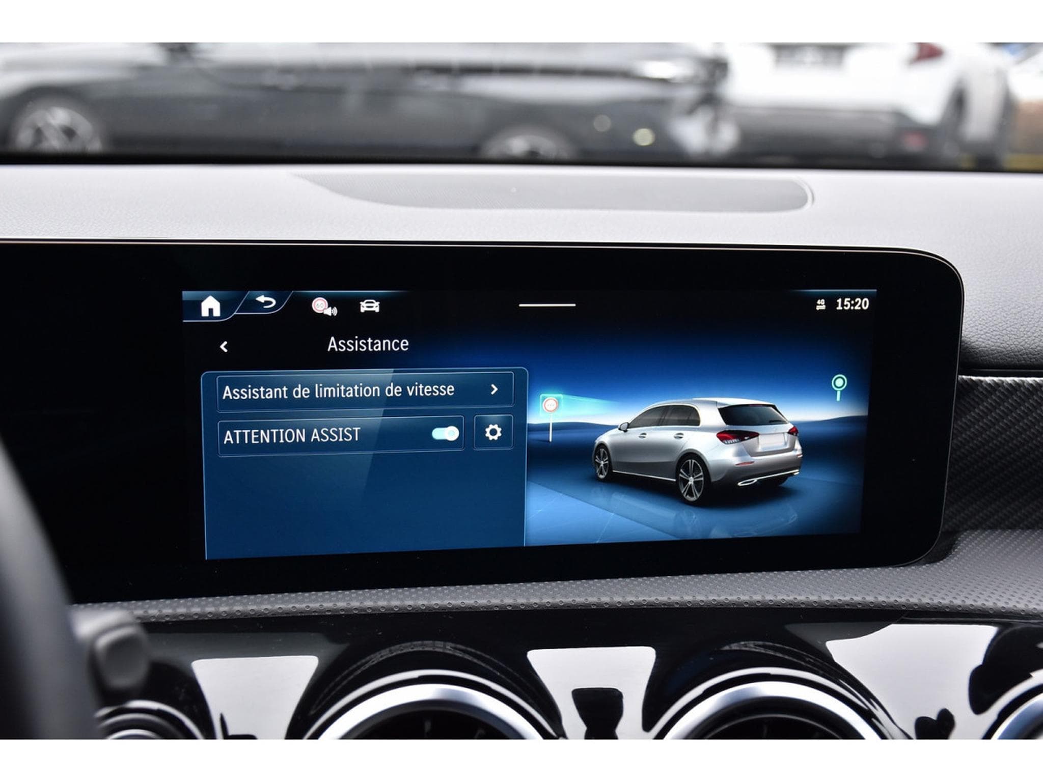 Mercedes A 180 CDI Progressive 8G-DCT CUIR GPS LANE CAM 1° MAIN (2024) - Foto 14