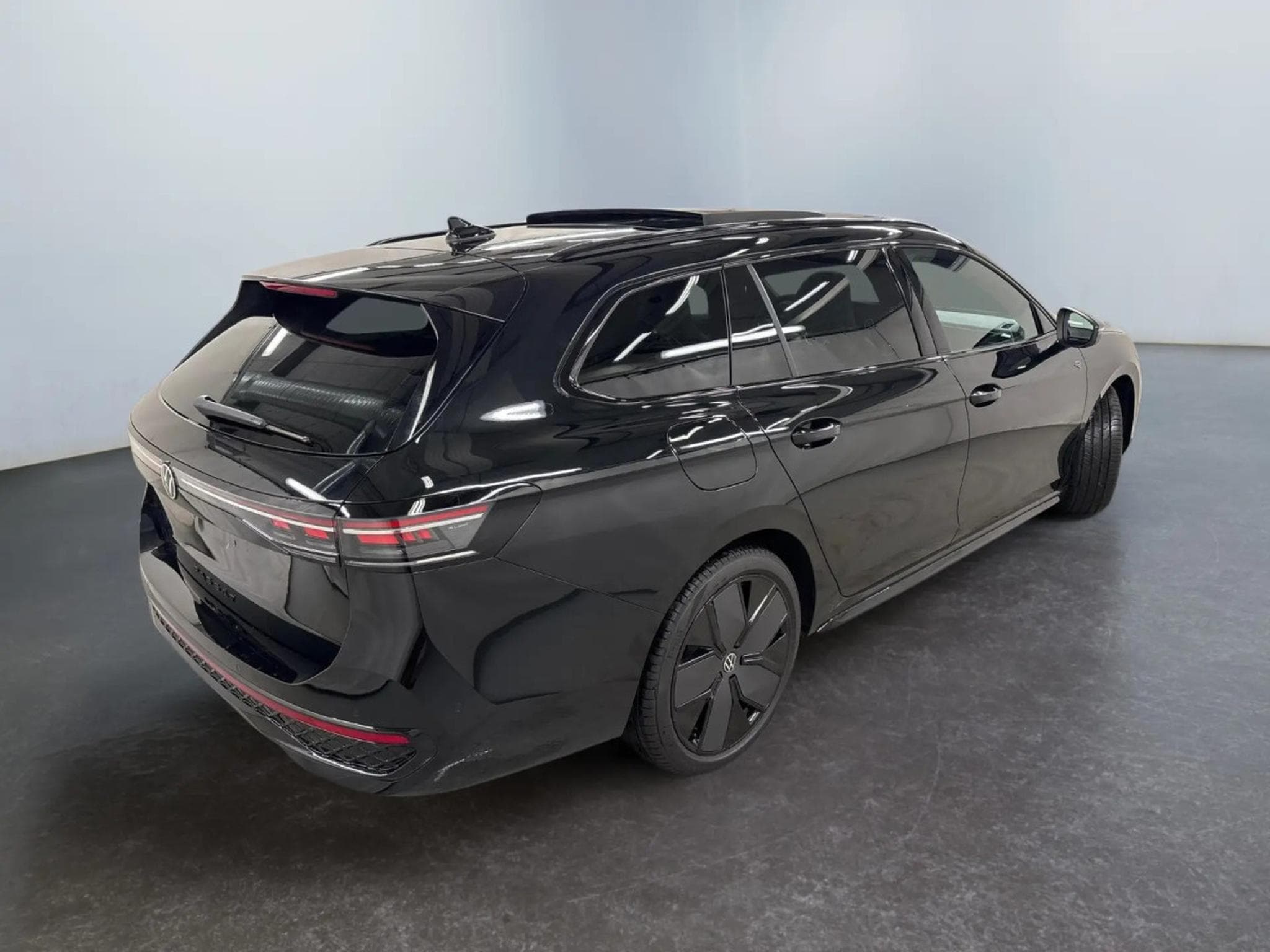 VW Passat R-Line 2.0 TDI SCR 4Motion 142kW-193CV DSG7- Attelage - Camé (2026) - Foto 7