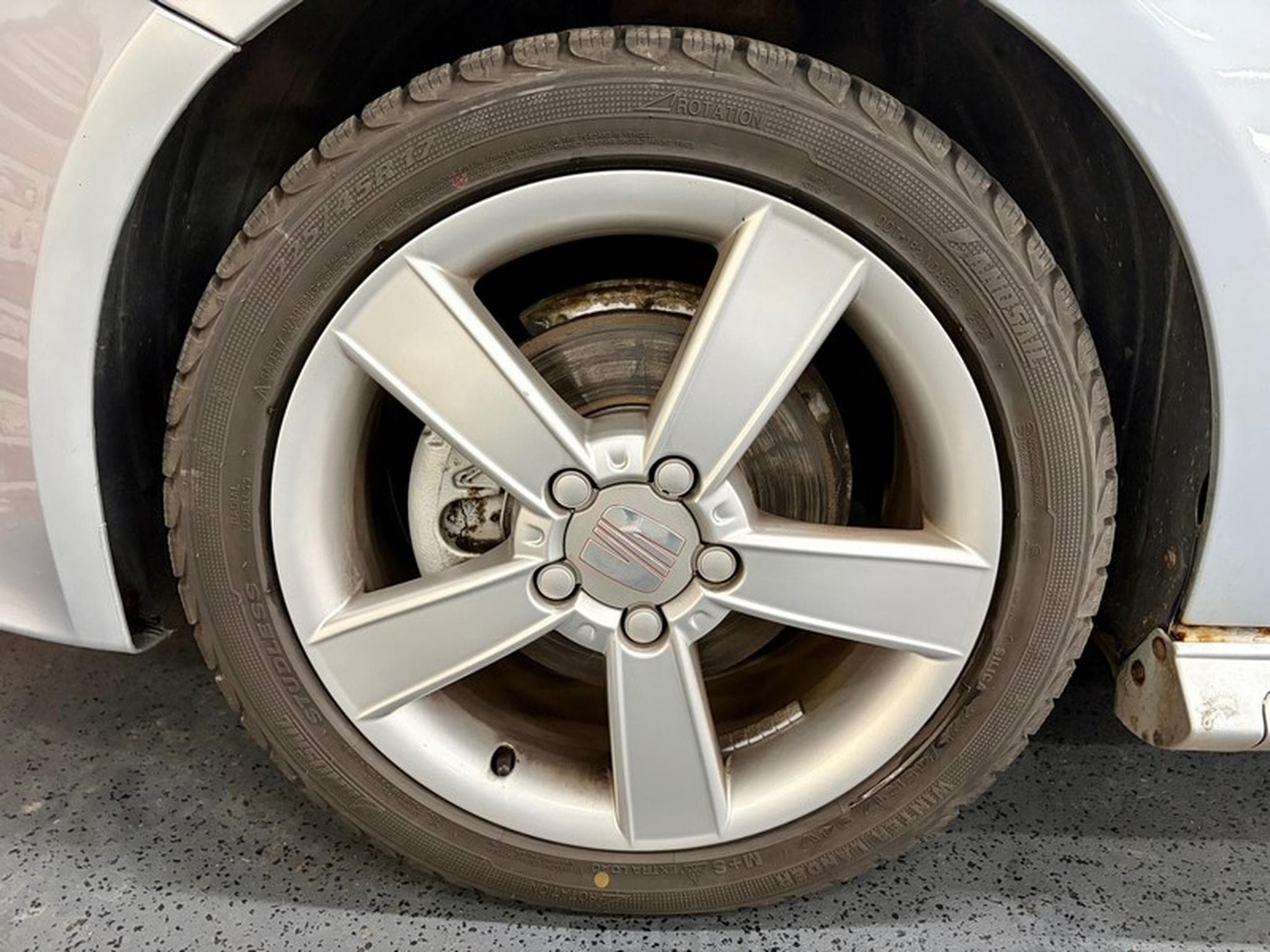 Seat Leon Leon 2.0 TDI 140cv STYLANCE (2007) - Photo 3