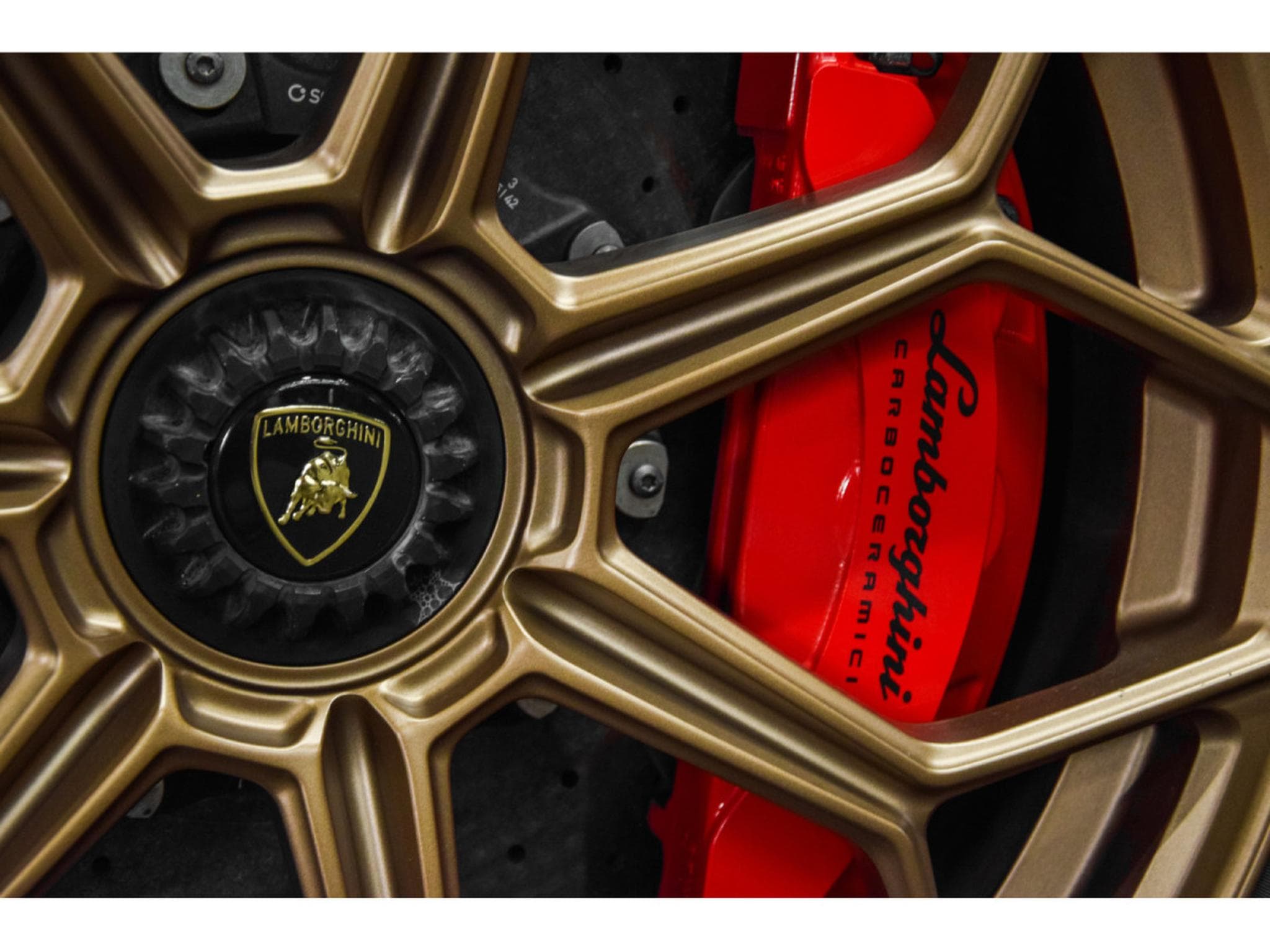 Lamborghini Aventador SVJ Coupé 6.5 V12 770 CH / 1 OF 900 / ROSSO MARS (2021) - Photo 23