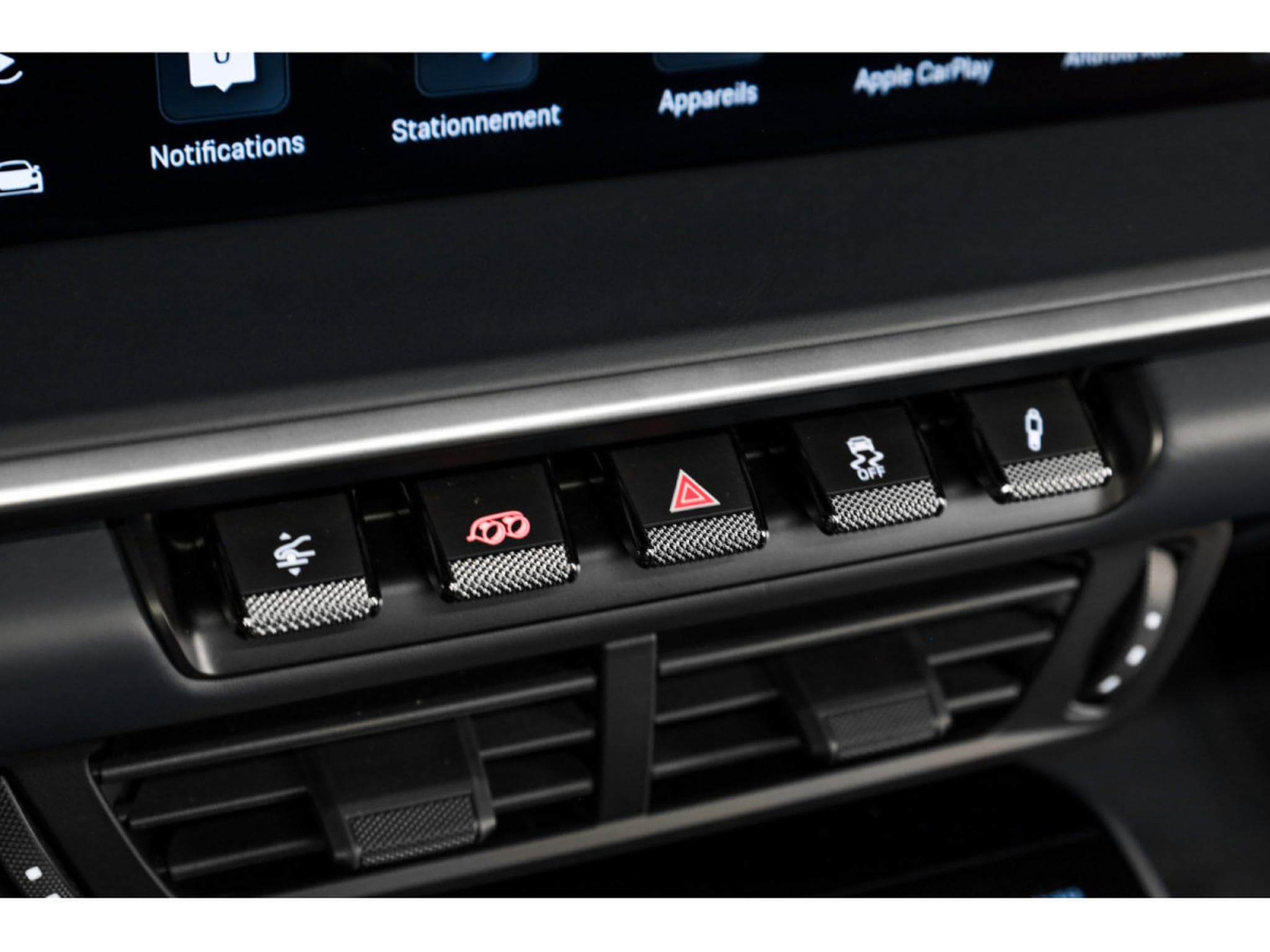 Porsche 911 992.2 CARRERA 4 GTS COUPÉ PDK - PTS NIGHT BLUE METALLIC (2025) - Photo 23