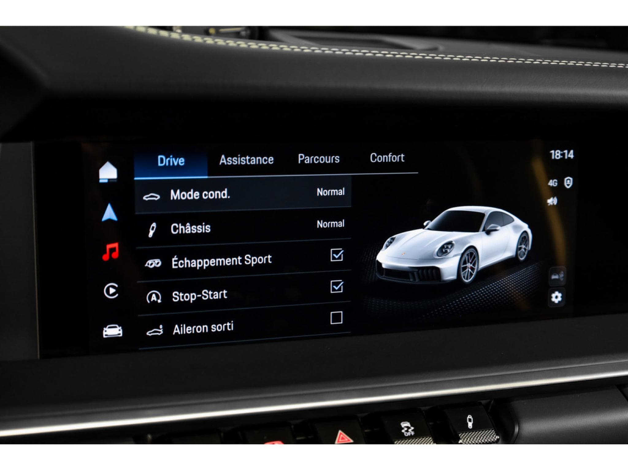 Porsche 911 992.2 CARRERA 4 GTS COUPÉ PDK - PTS NIGHT BLUE METALLIC (2025) - Photo 24