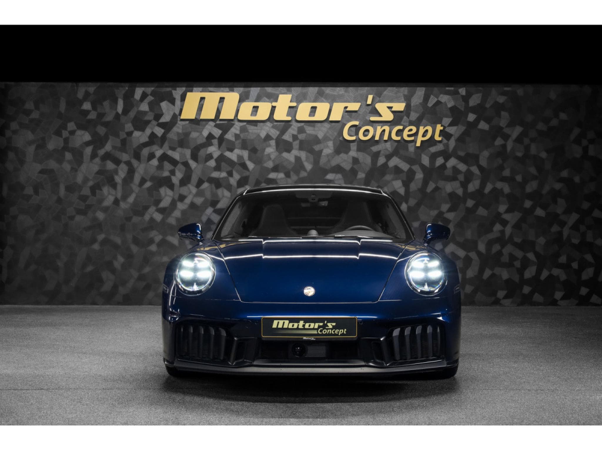 Porsche 911 992.2 CARRERA 4 GTS COUPÉ PDK - PTS NIGHT BLUE METALLIC (2025) - Photo 4