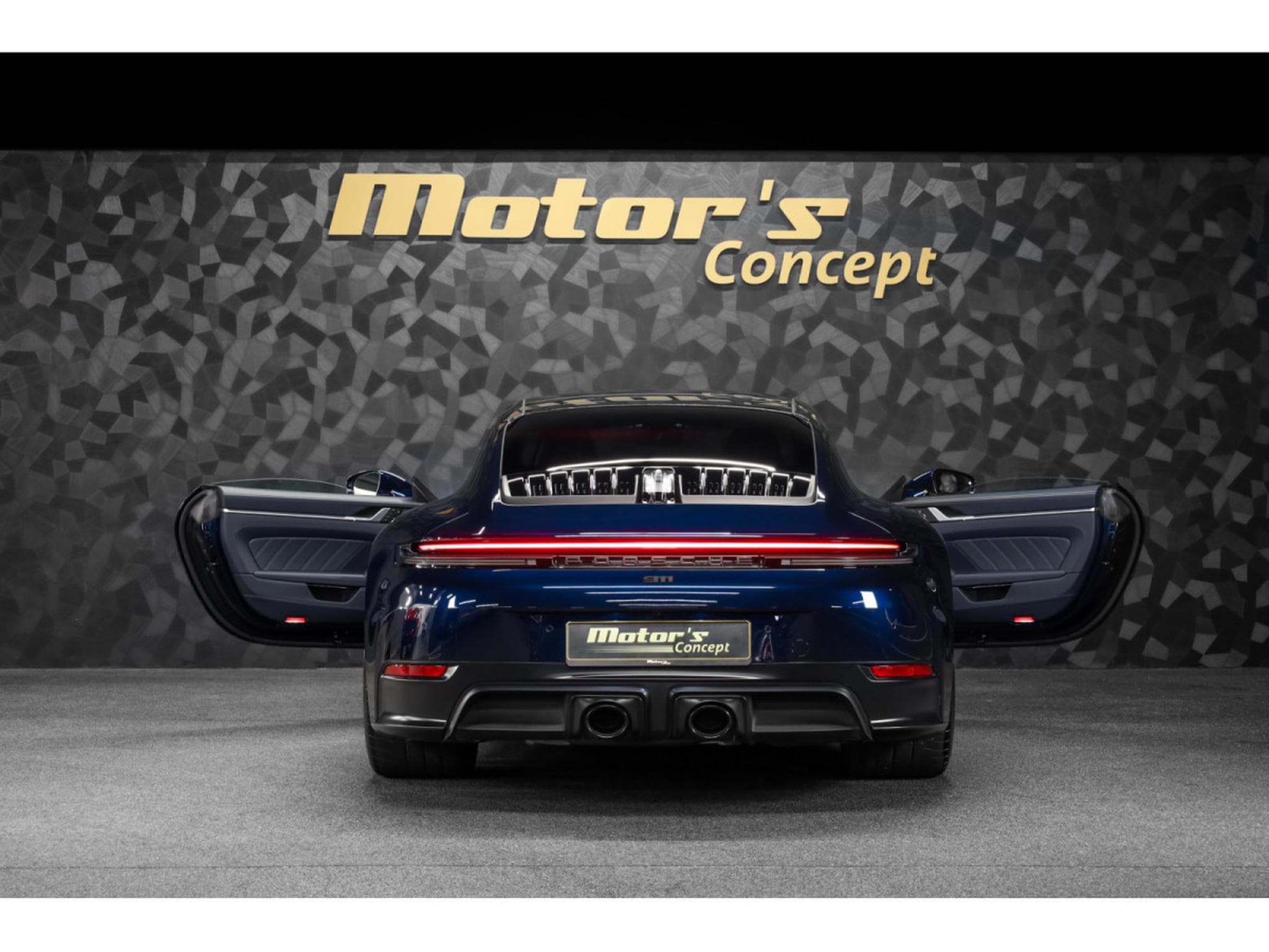 Porsche 911 992.2 CARRERA 4 GTS COUPÉ PDK - PTS NIGHT BLUE METALLIC (2025) - Photo 5