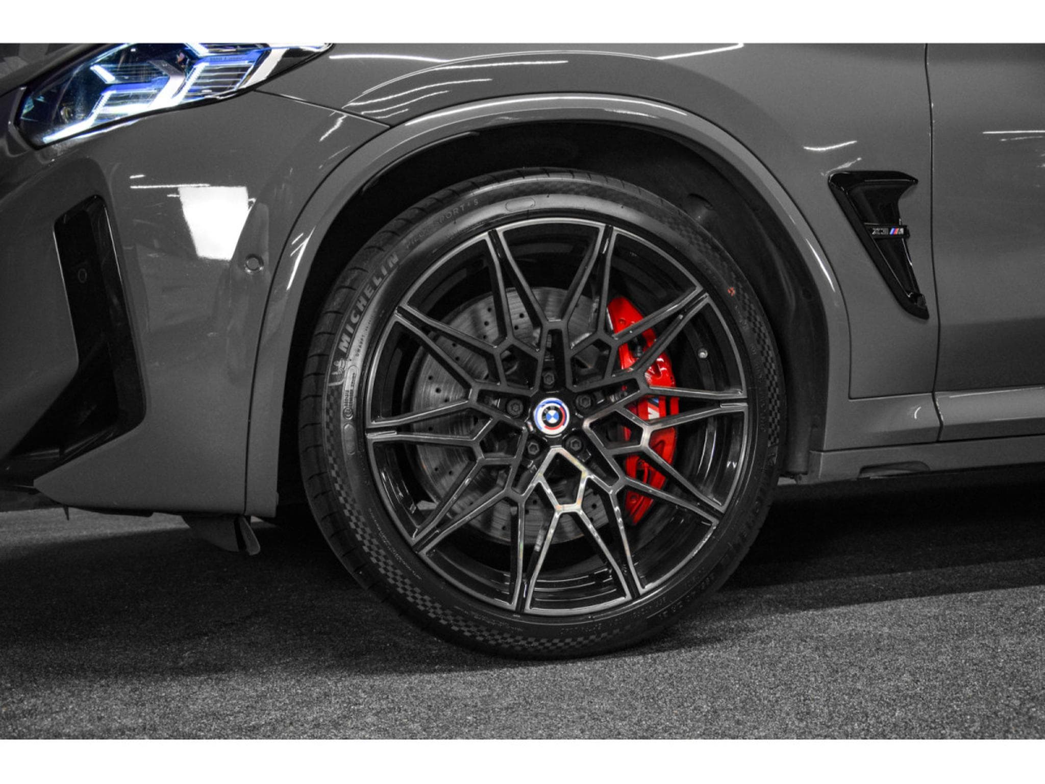 BMW X3M Compétition F97 - GRIGIO TELESTO PEARL (2022) - Foto 13