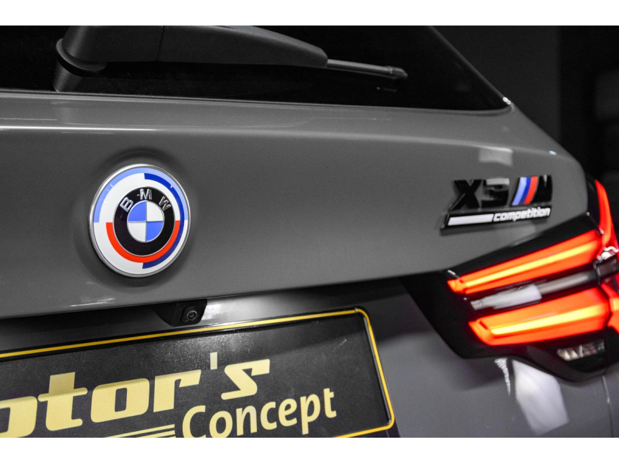 BMW X3M Compétition F97 - GRIGIO TELESTO PEARL (2022) - Foto 26