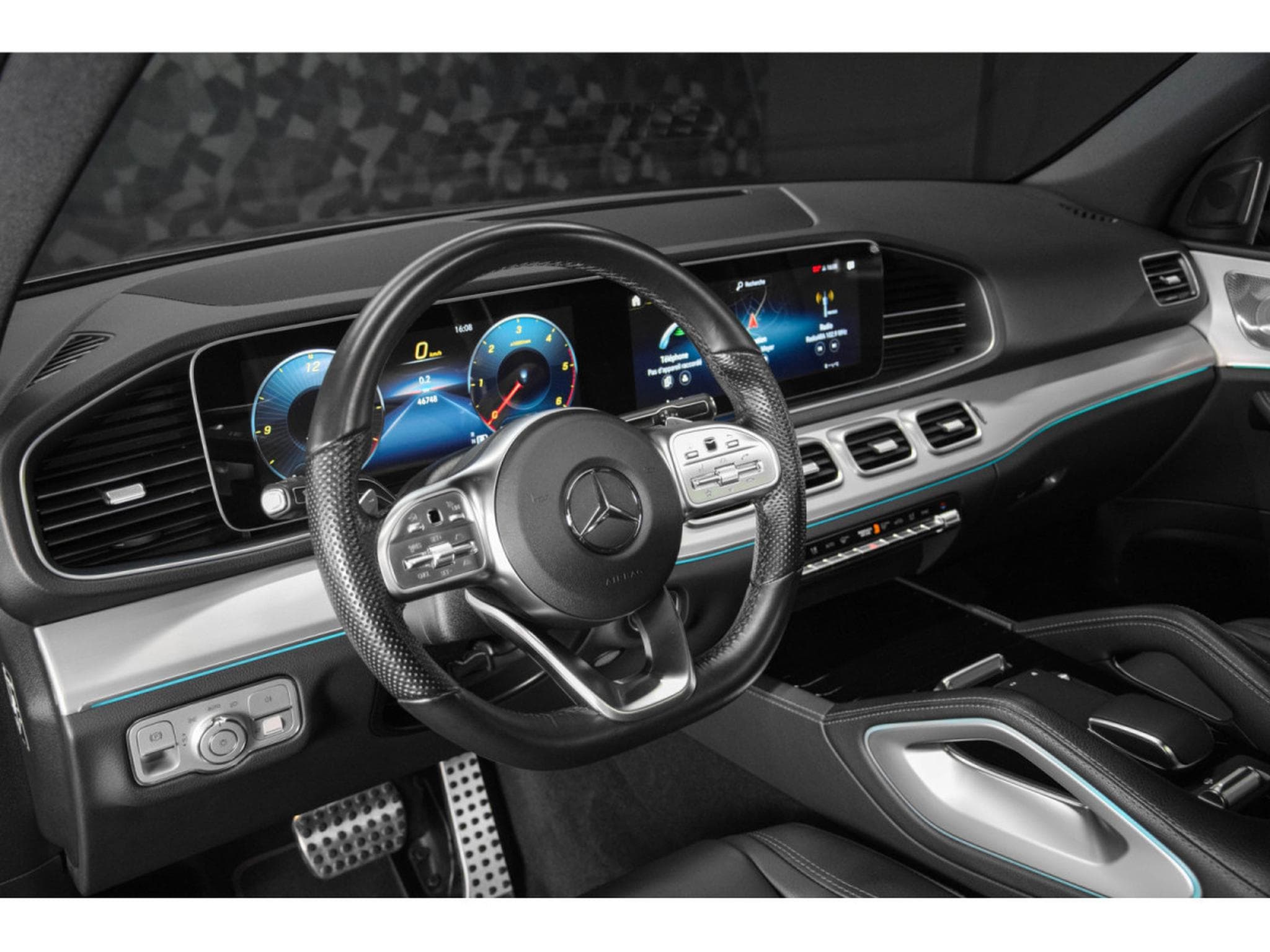 Mercedes GLE 400 D AMG LINE 4 MATIC - 7 PLACES (2022) - Photo 17