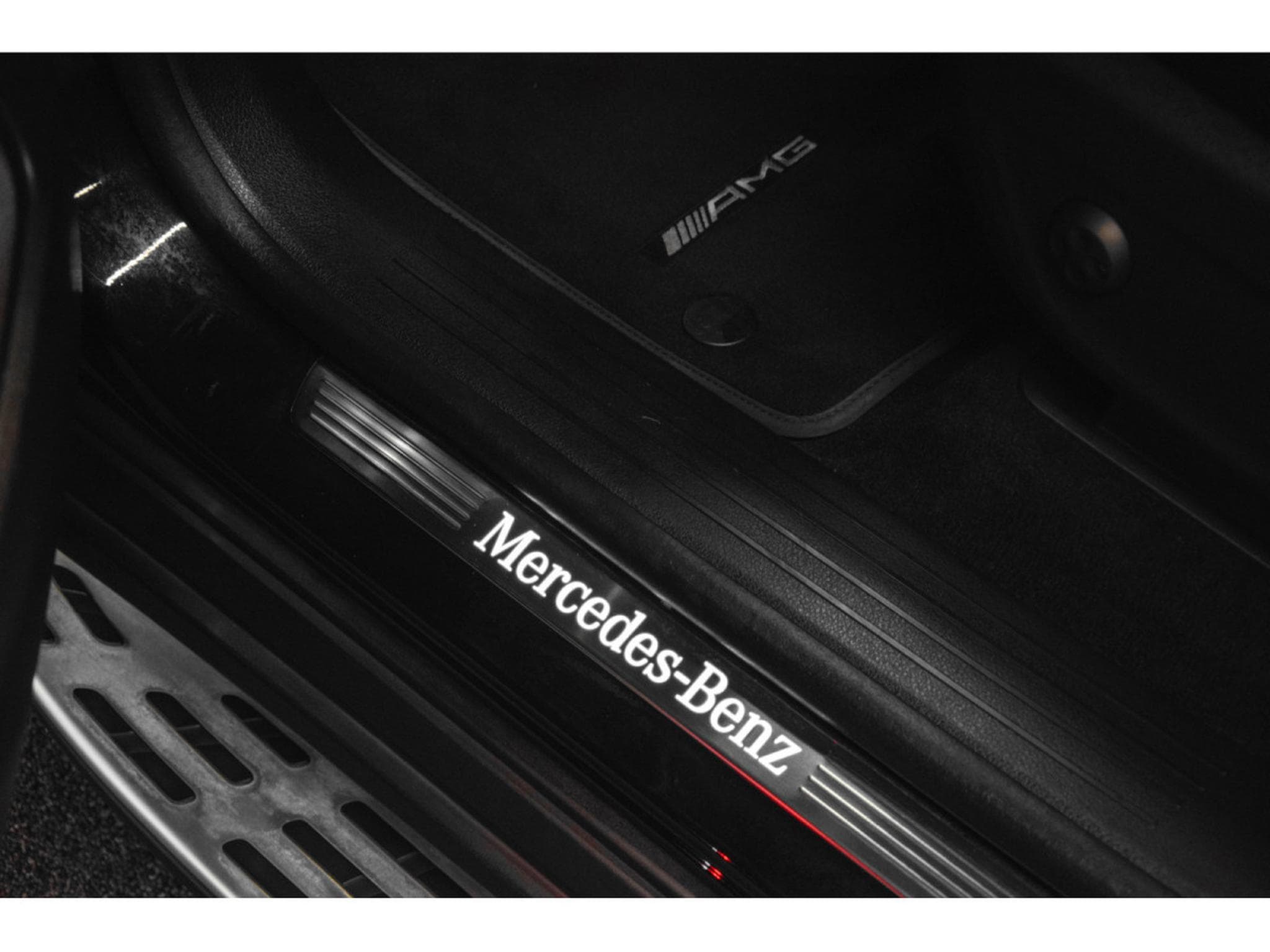 Mercedes GLE 400 D AMG LINE 4 MATIC - 7 PLACES (2022) - Photo 25